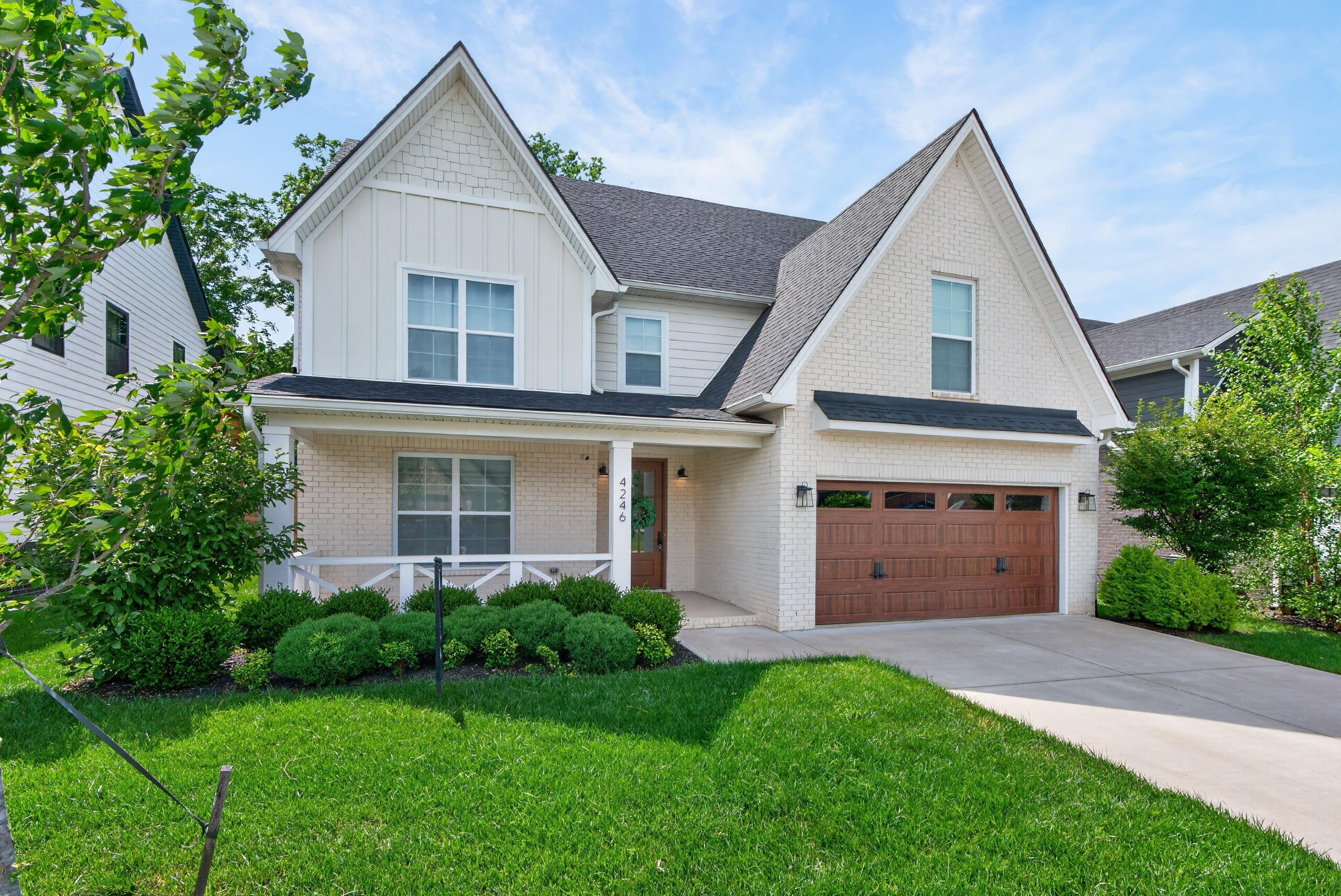 4246 Captains Court — photo