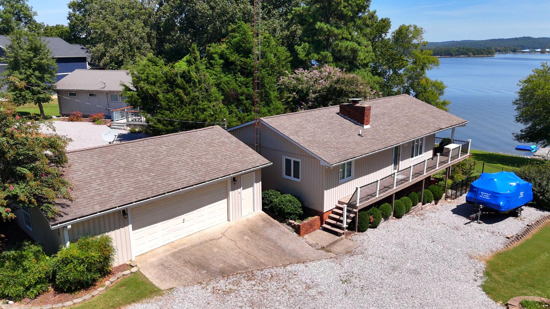 619 Skyline Drive — photo
