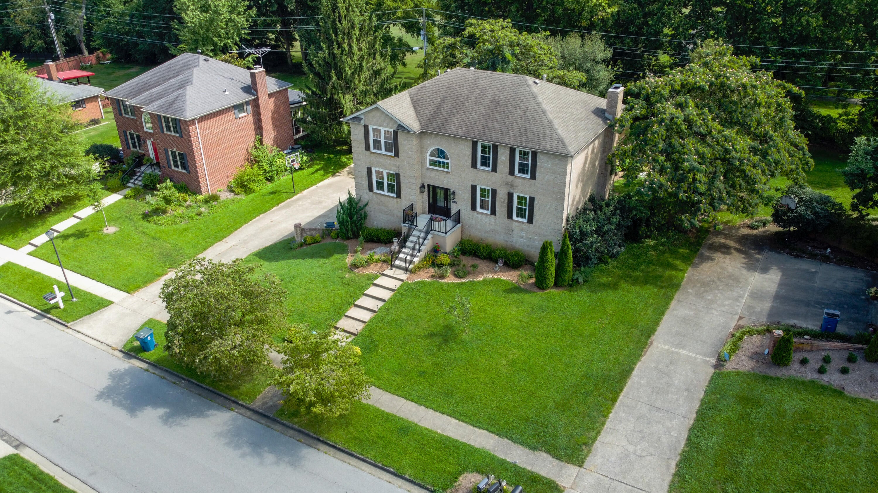 1375 Lannock Drive — photo