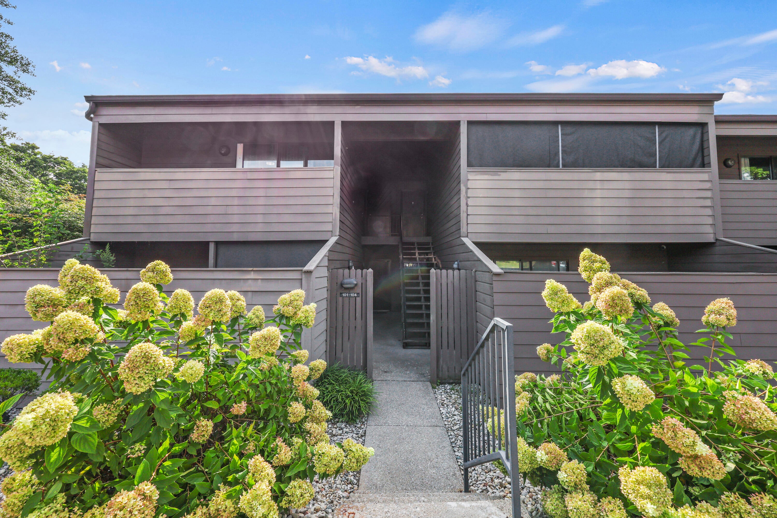750 Shaker Drive 103 — photo