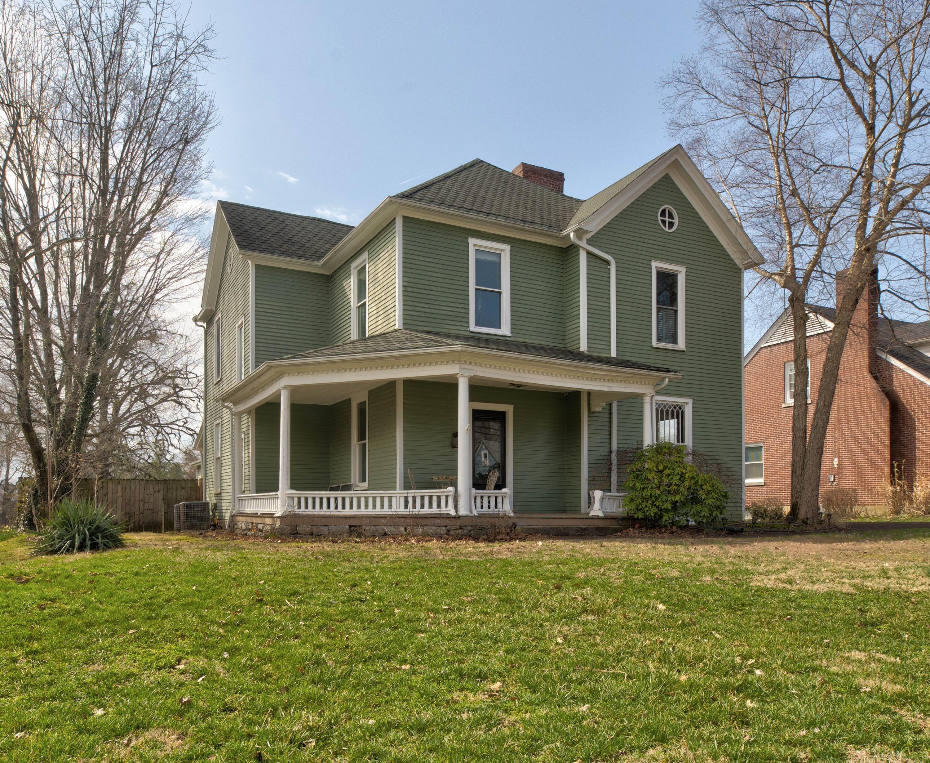 410 W High Street — photo