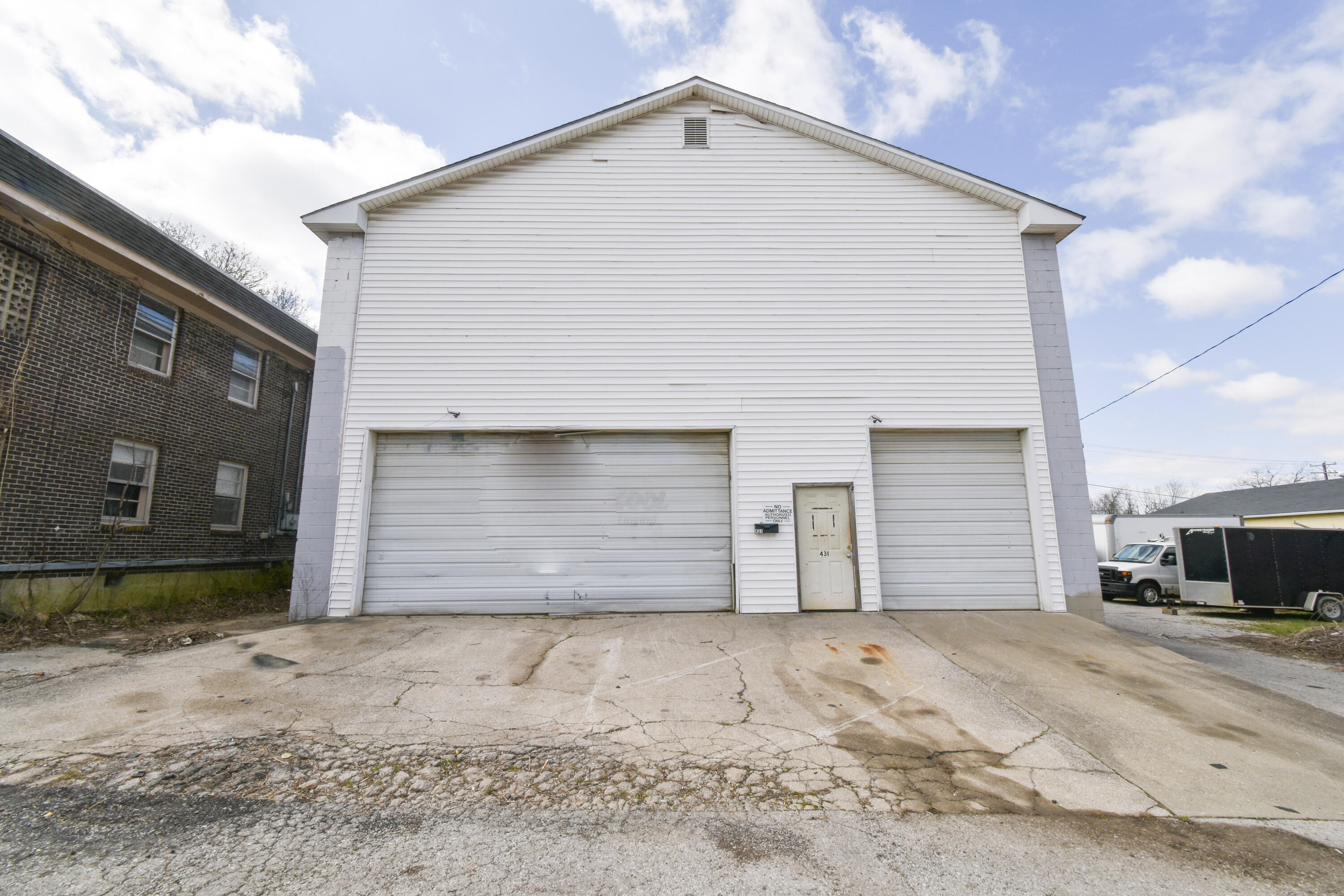311 Steep Street — photo