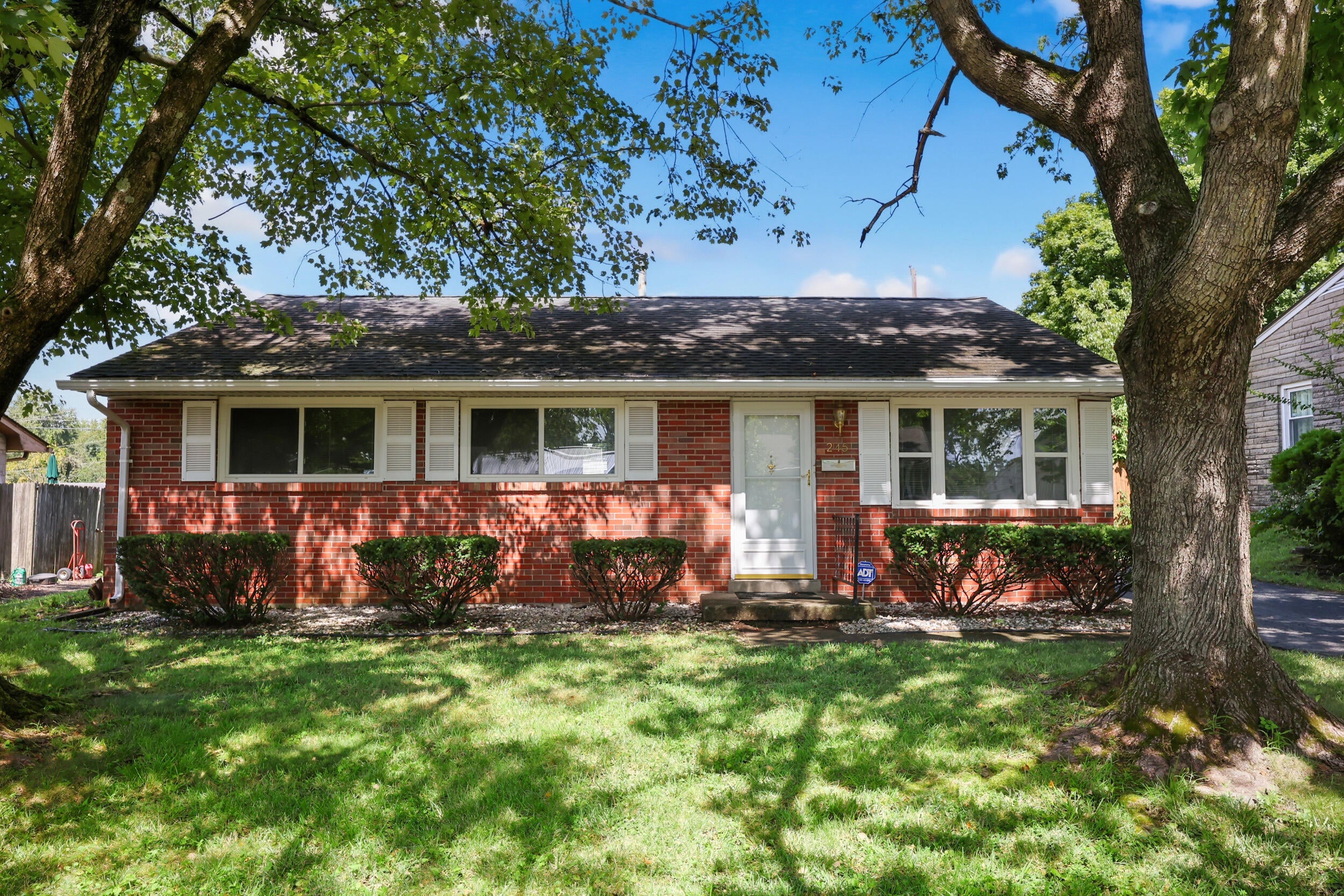 245 Vanderbilt Drive — photo