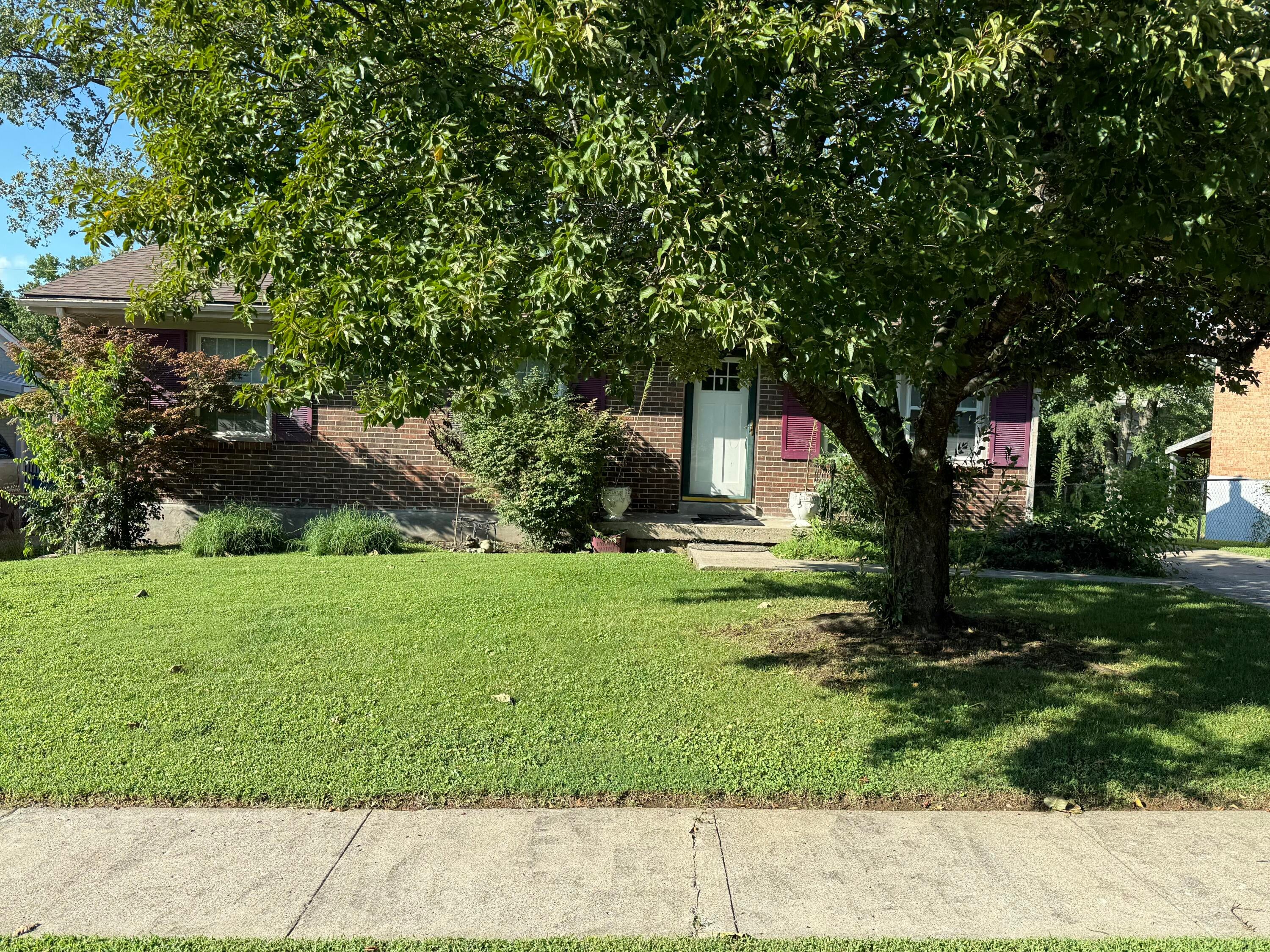 511 Pinewood Drive — photo