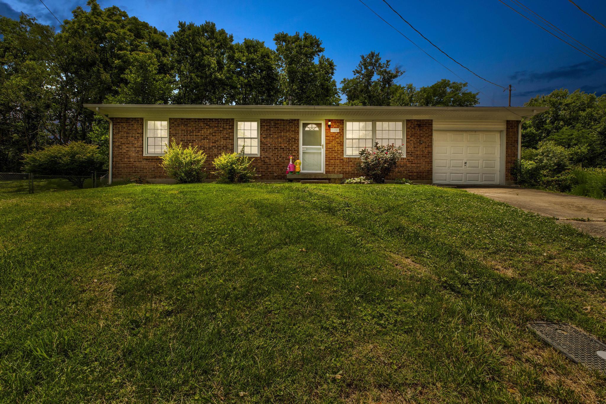 125 Kittison Drive — photo