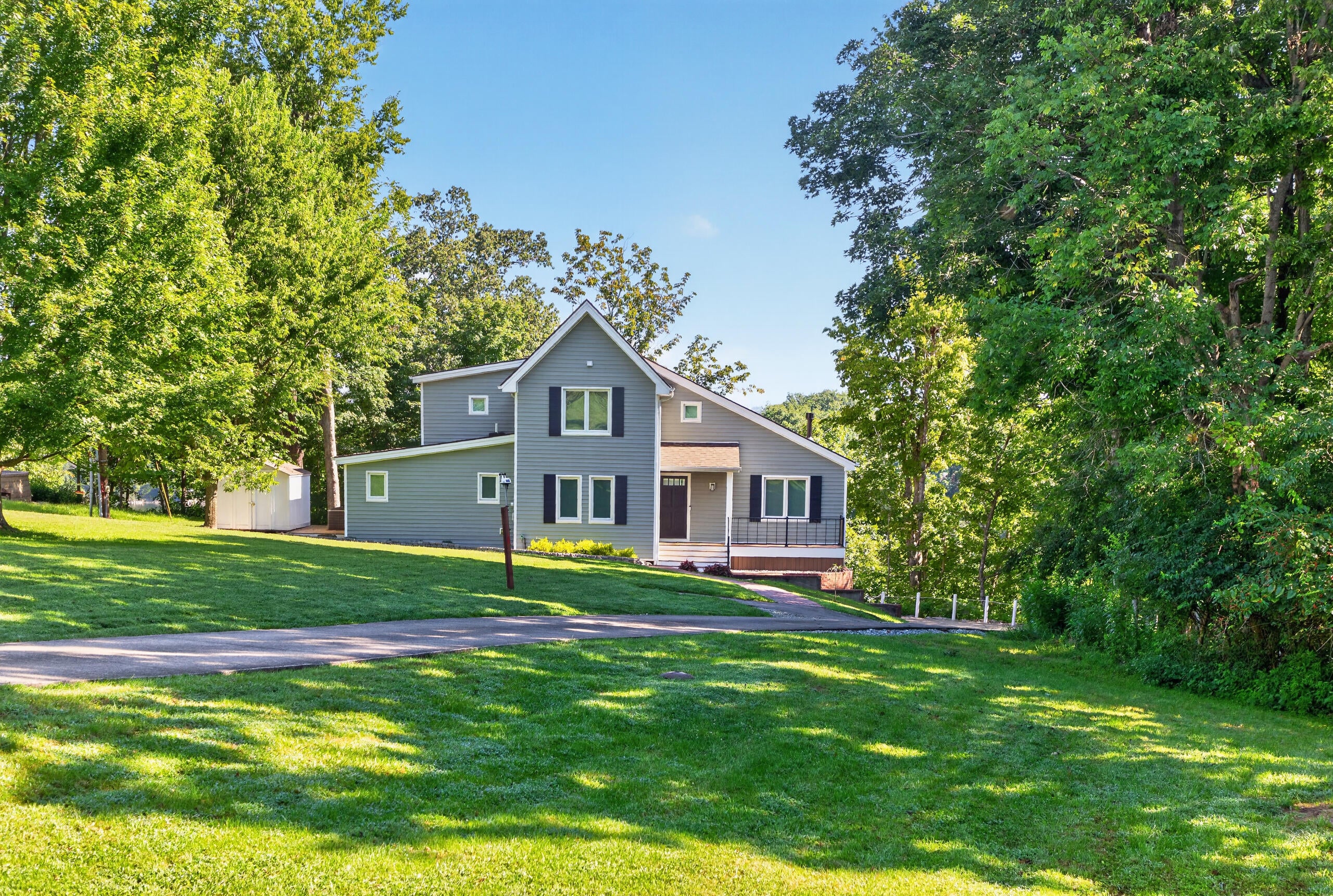 225 Beams Drive — photo