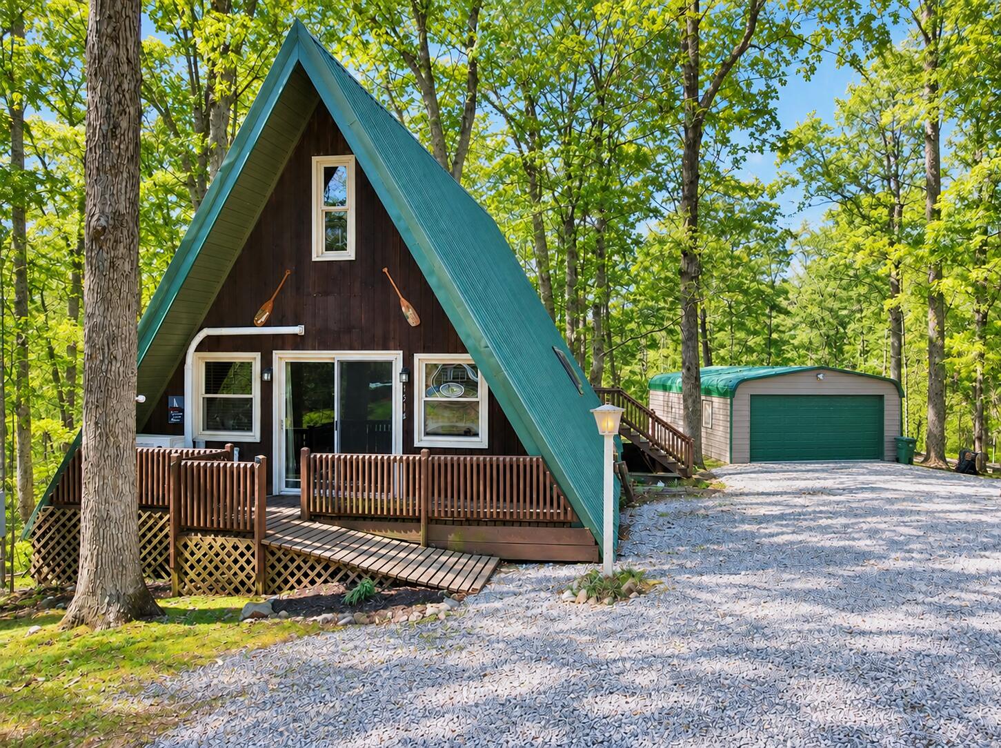 1514 Goose Hollow Road — photo