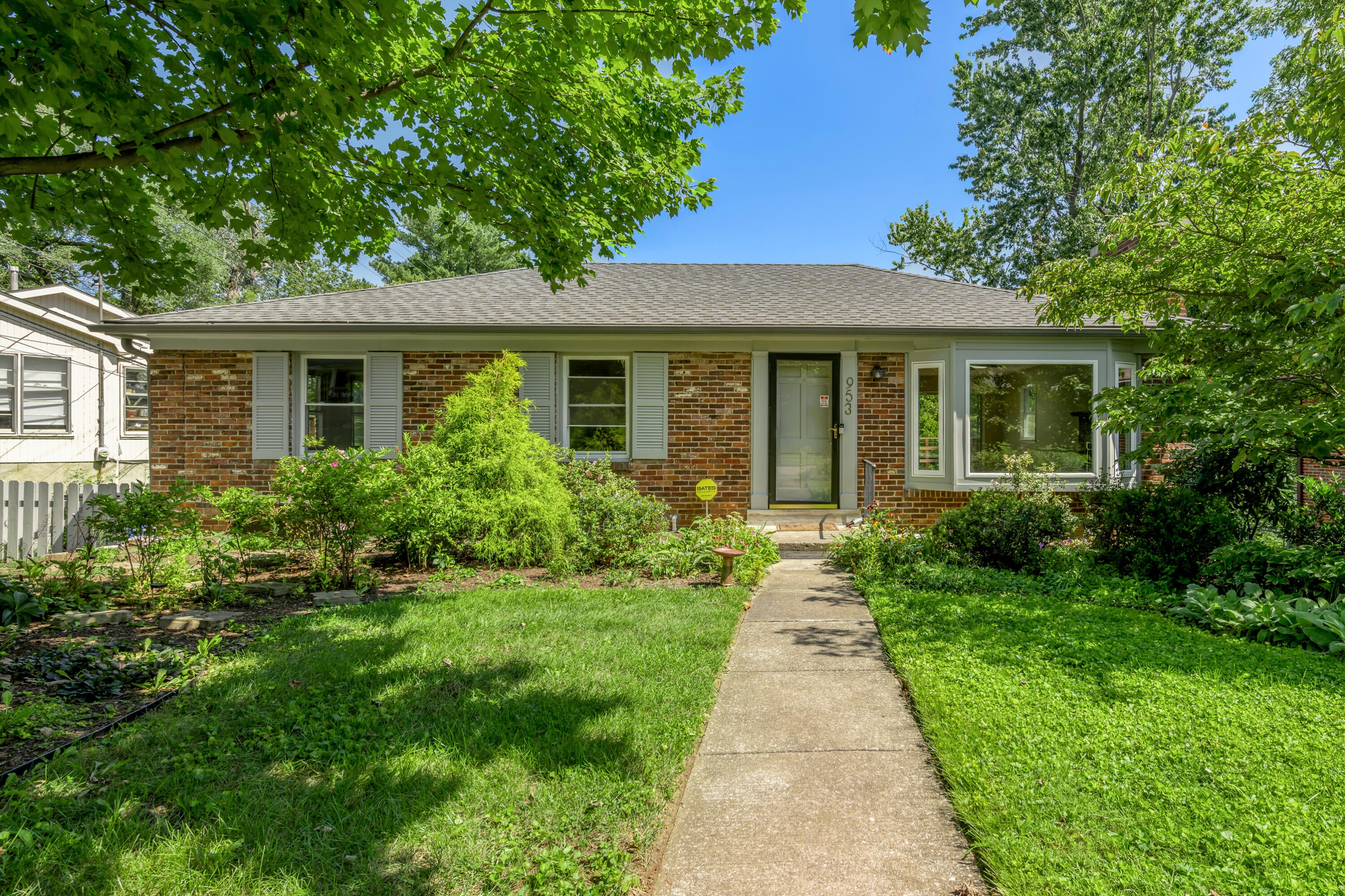 953 Holly Springs Drive — photo