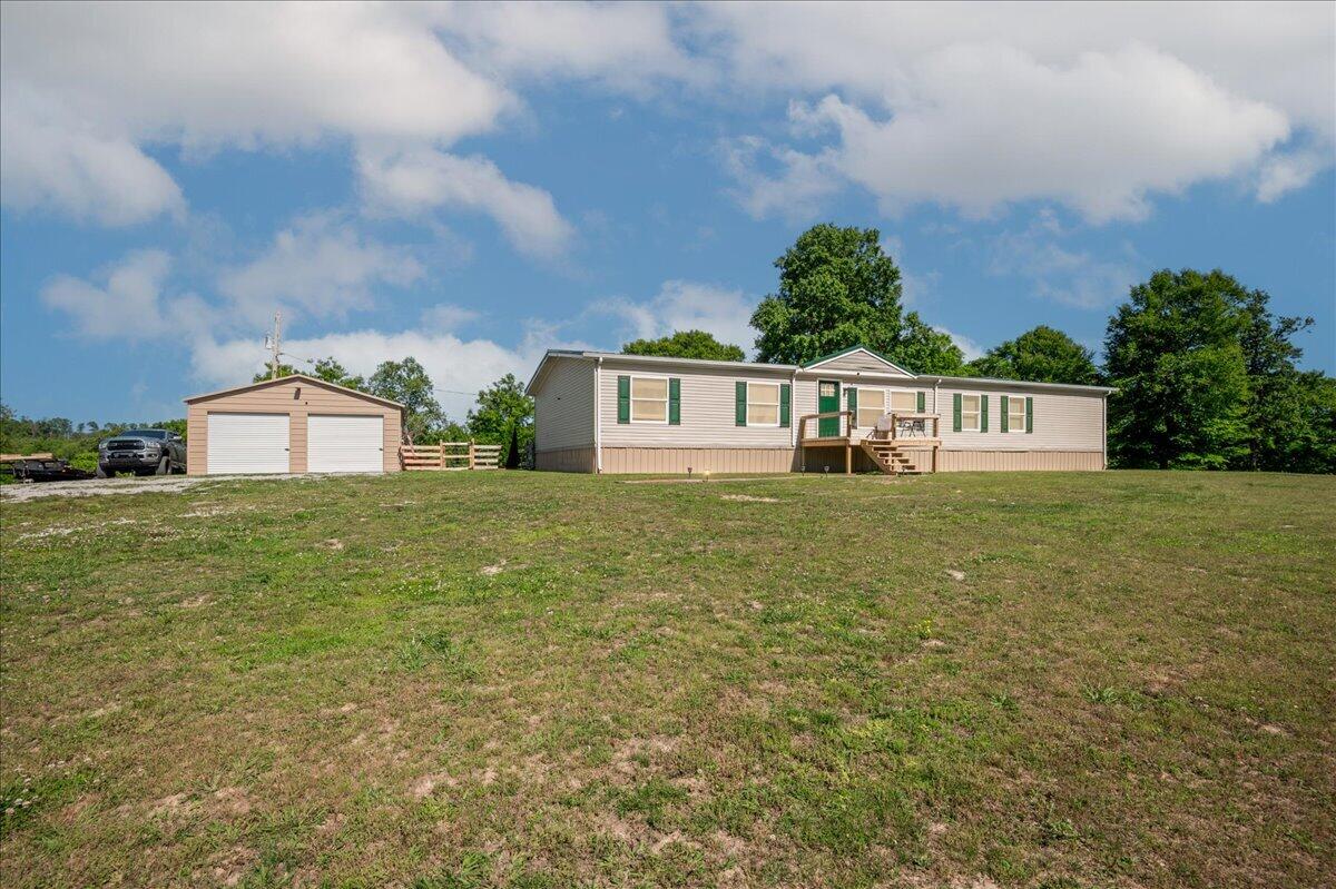 12149 E Hwy 92 — photo