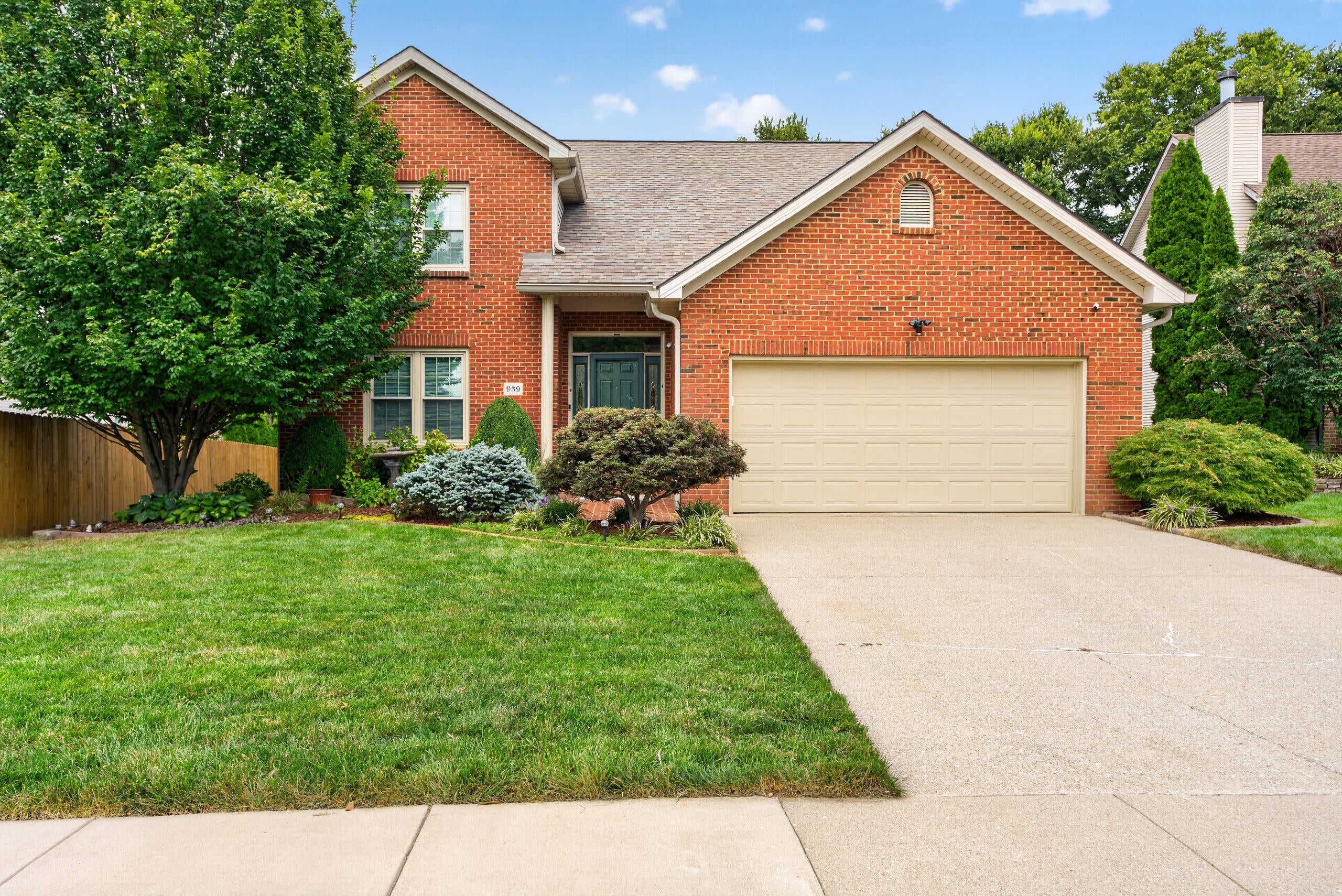 959 Forest Lake Drive — photo