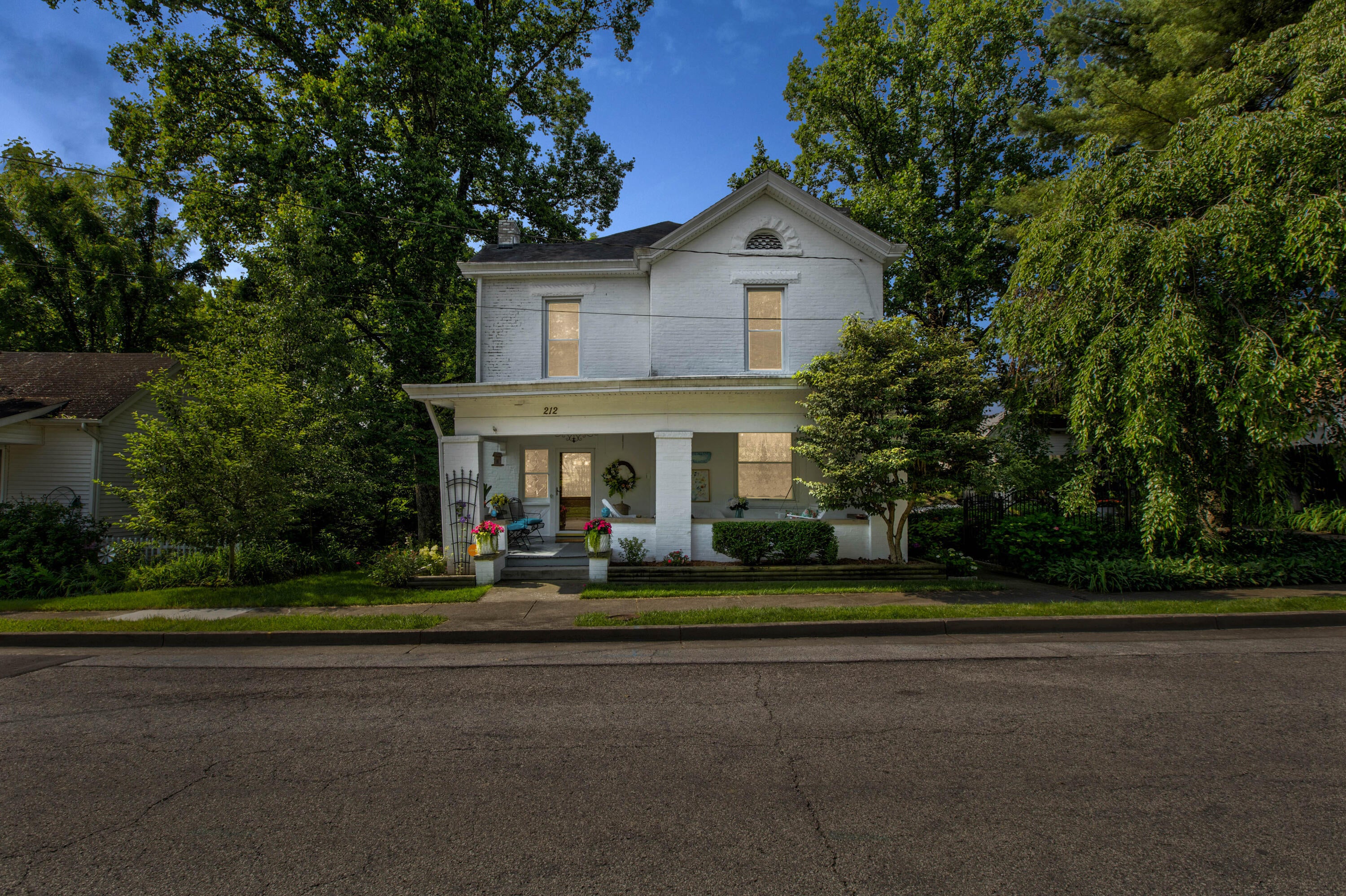 212 Clay Street — photo