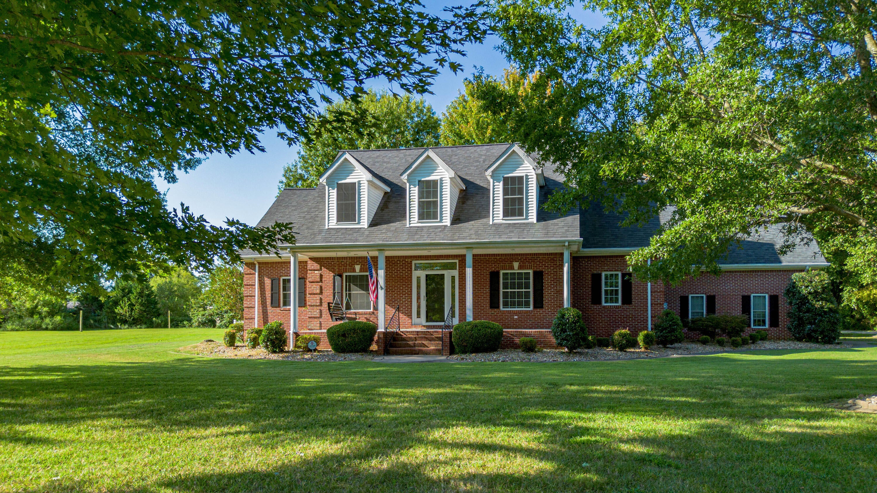 100 Fair Chase Drive — photo