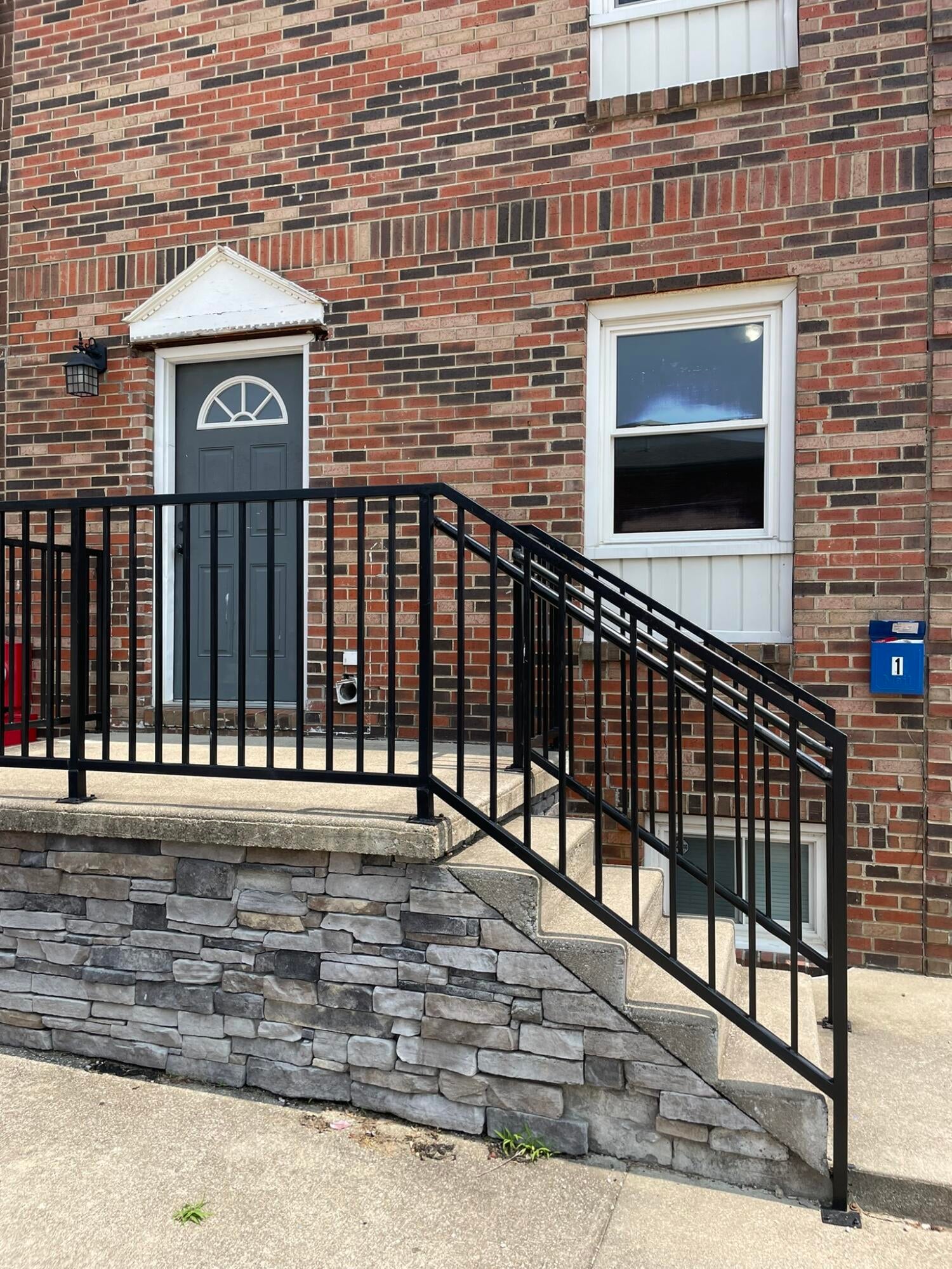 352 High St Apt 3 Street — photo