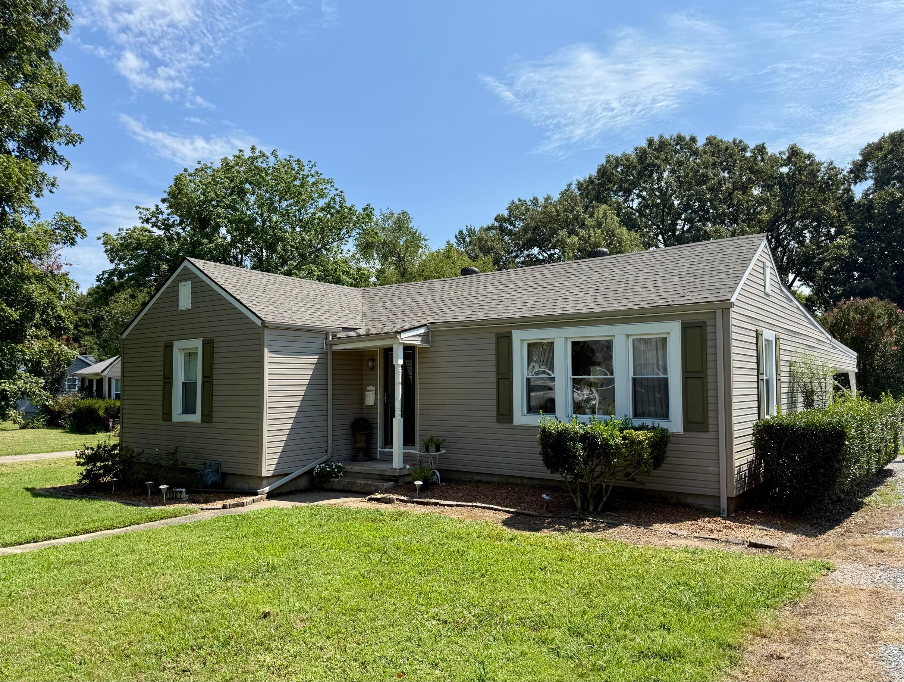 1007 Payne Street — photo