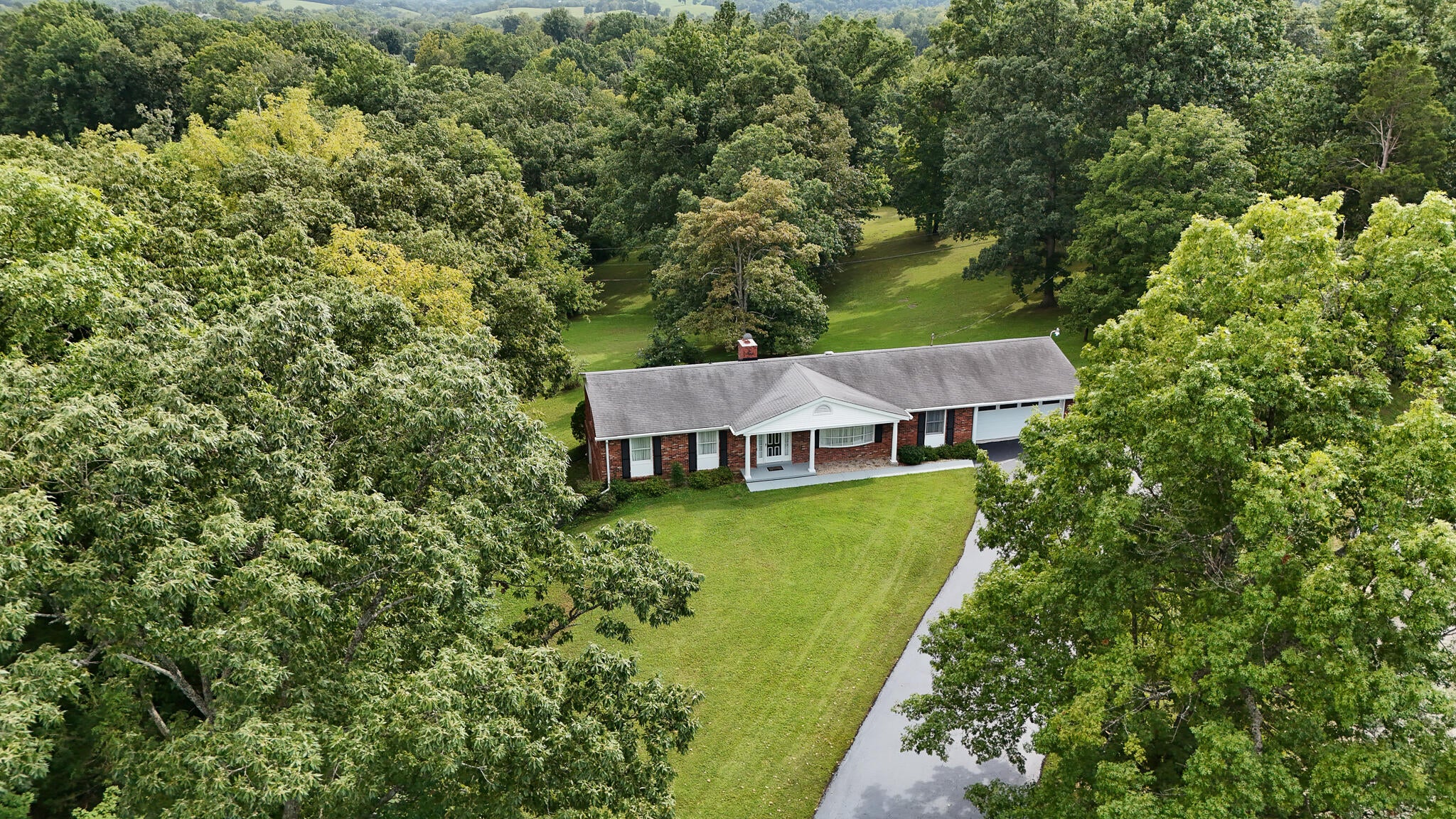 1022 Greenbriar Road — photo