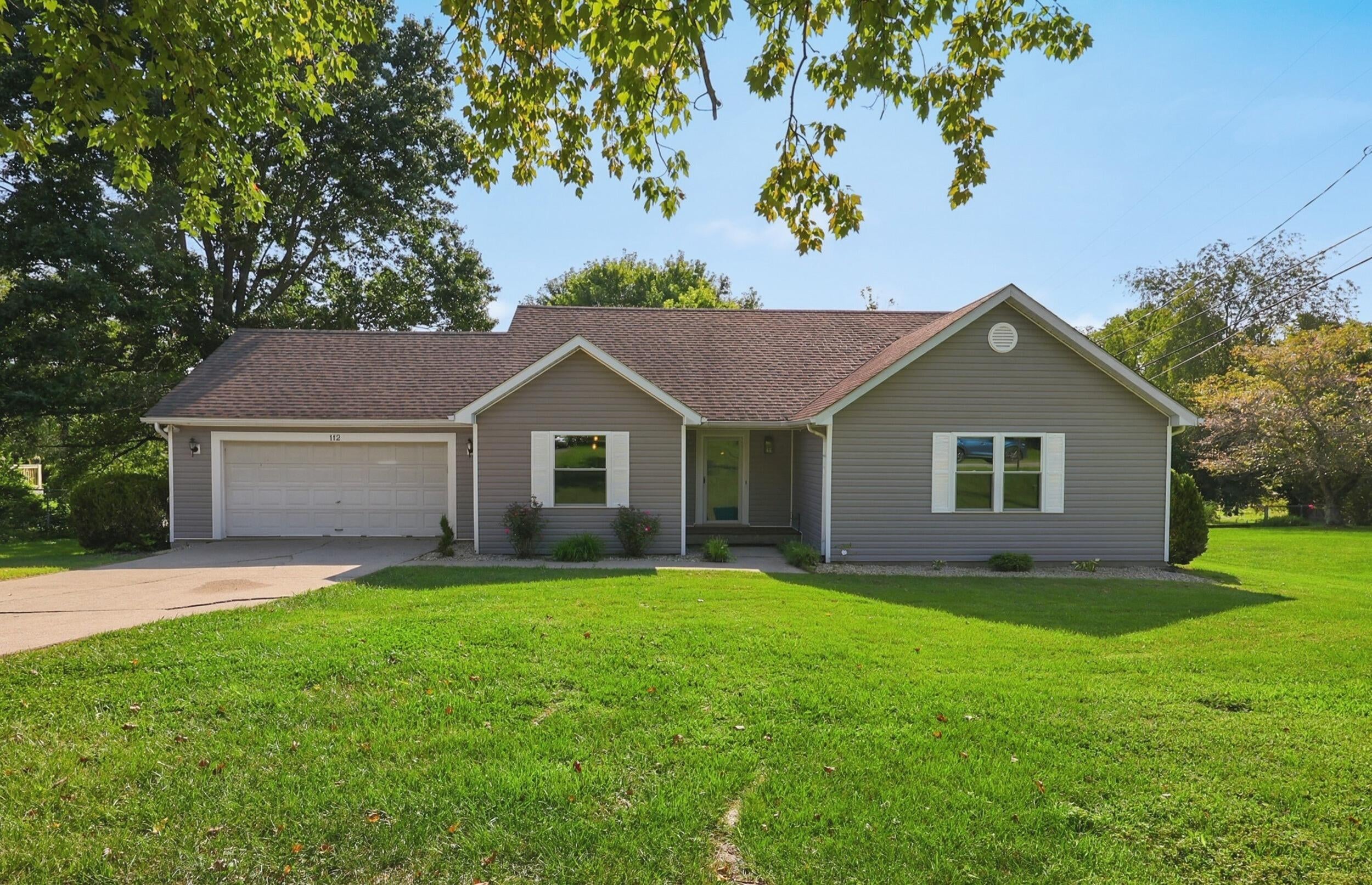 112 Silvercreek Drive — photo