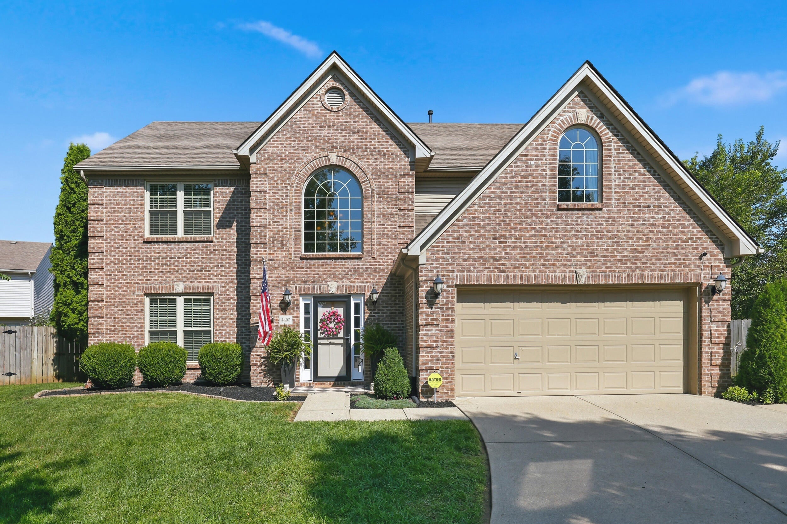 4405 Riverside Court — photo