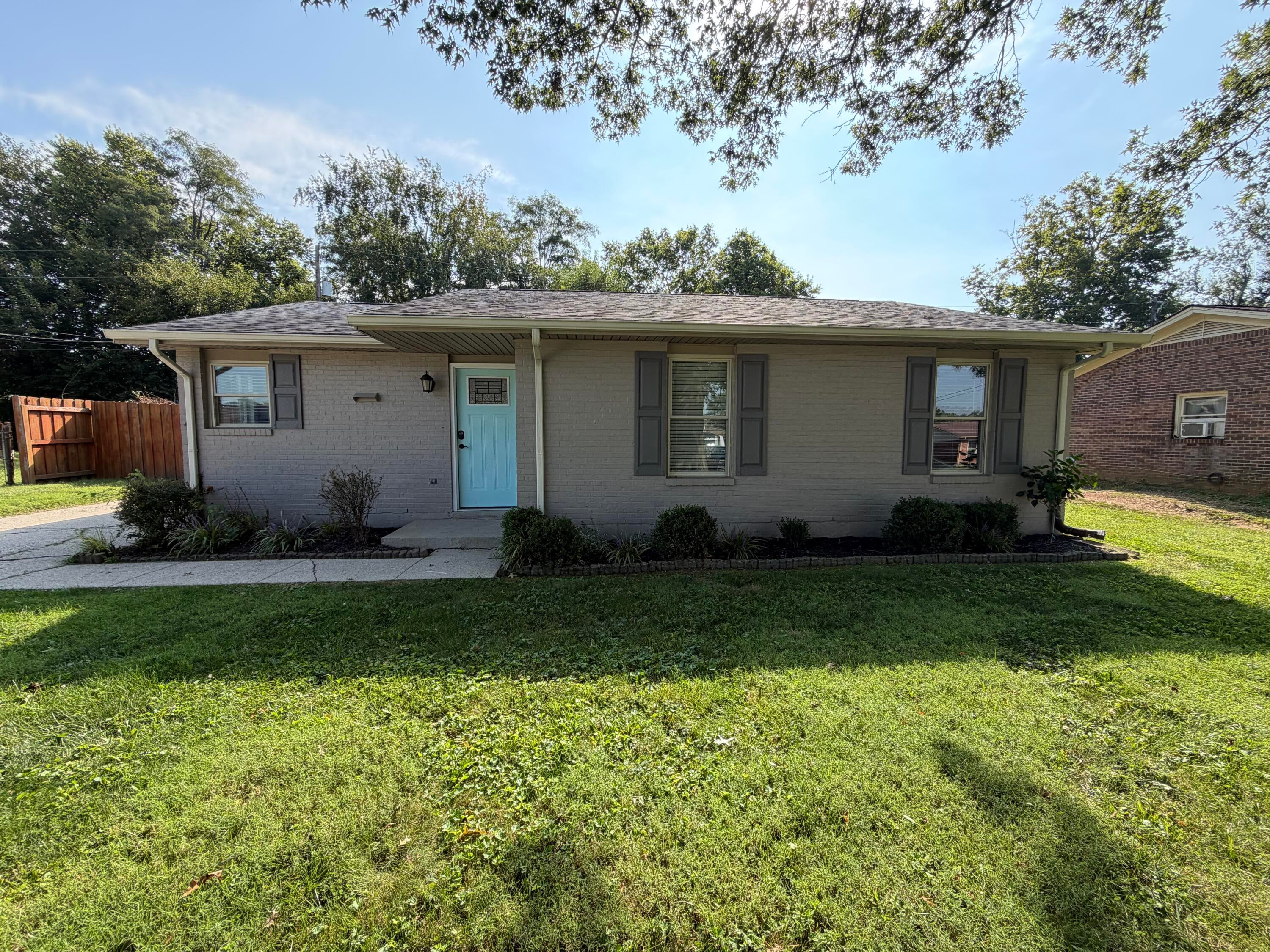 215 Robyn Drive — photo