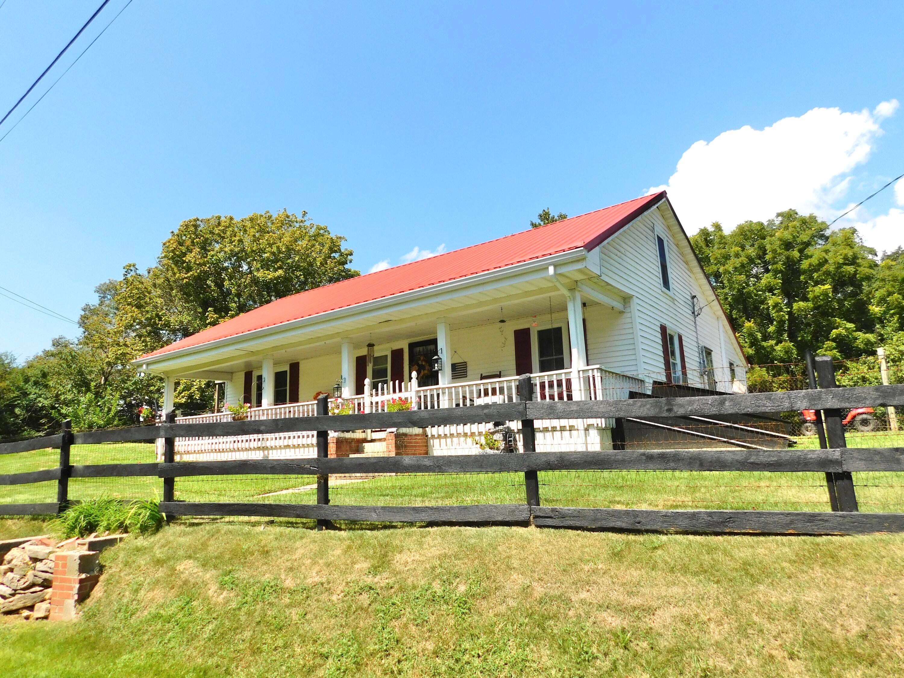 590 Webb Road — photo