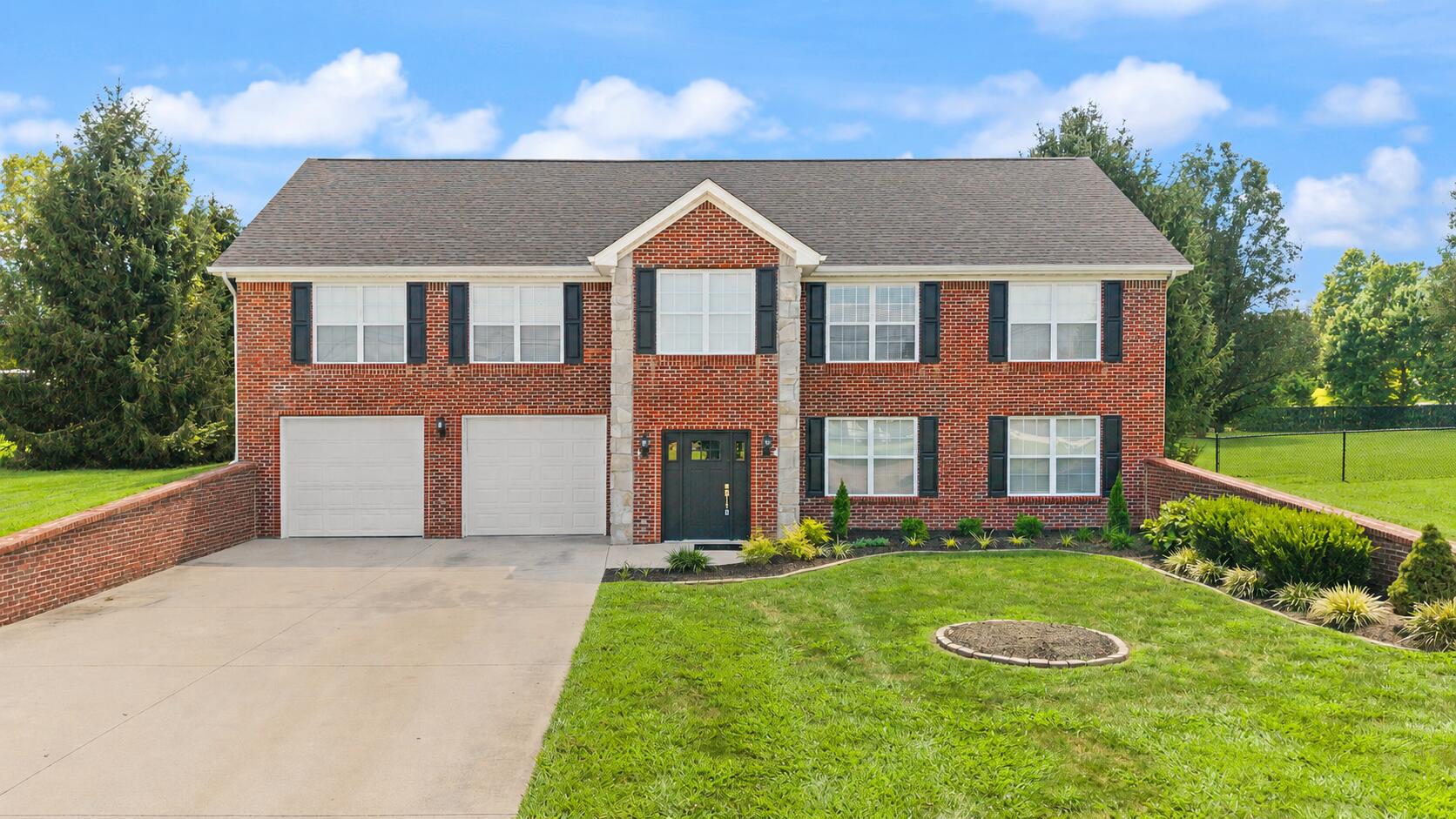 410 Lewis Brown Drive — photo