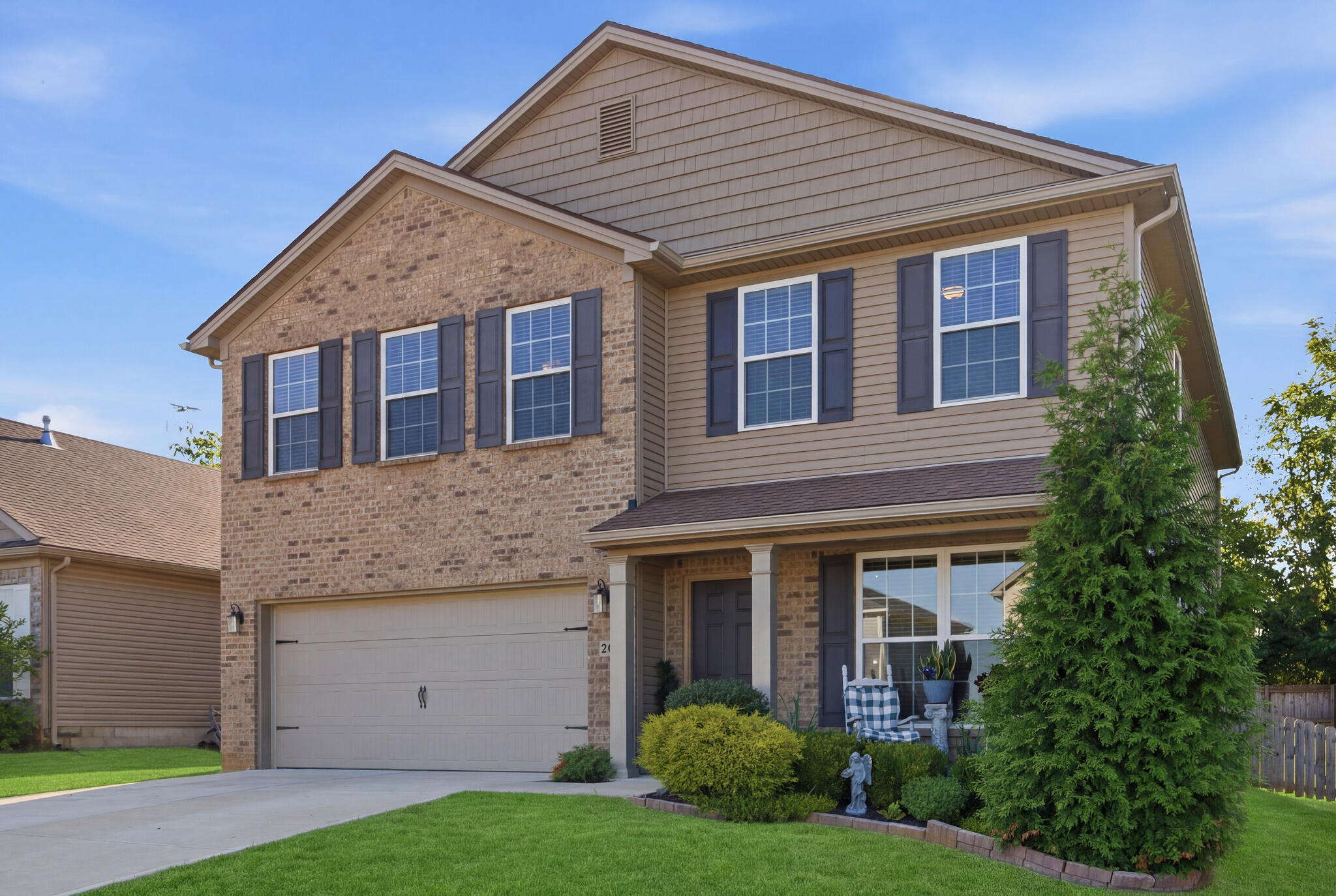 209 Sinclair Court — photo
