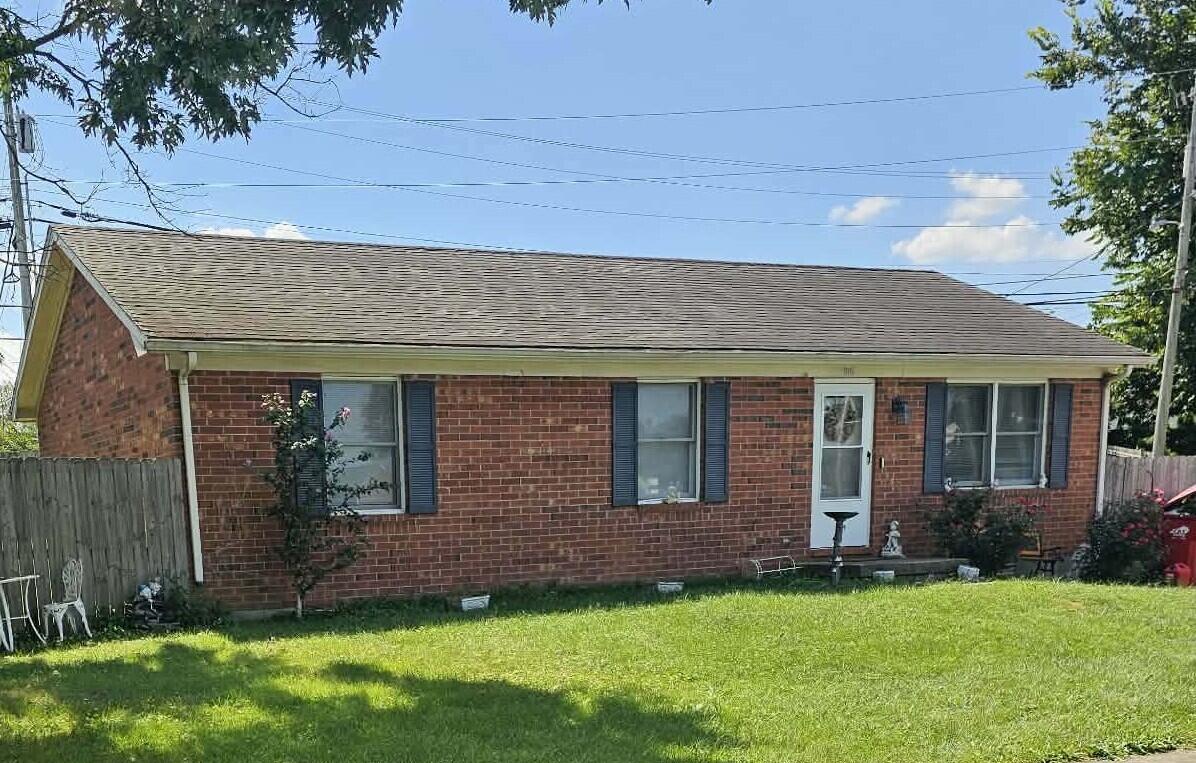 916 Hickory Hill Drive — photo