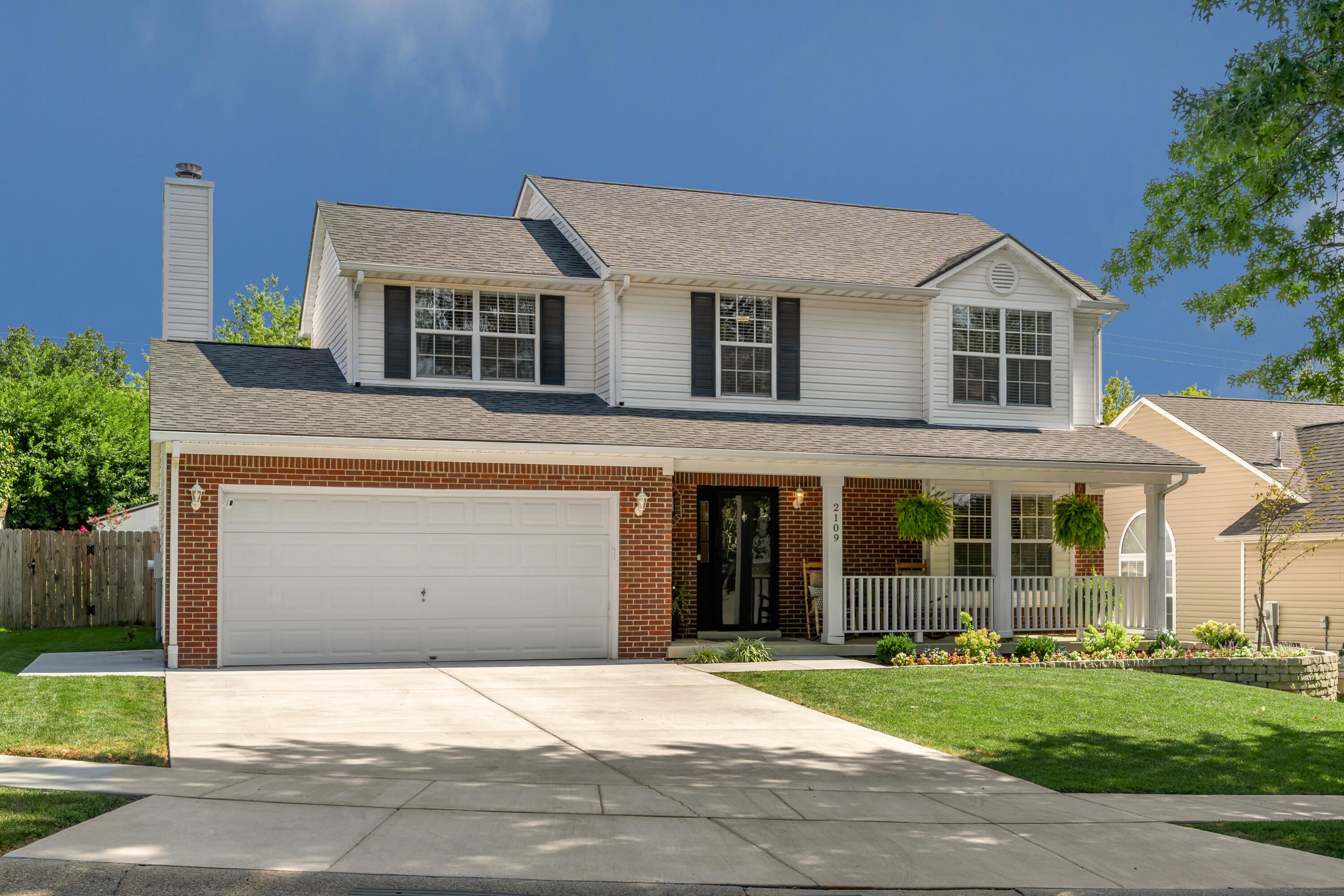 2109 Walsh Court — photo