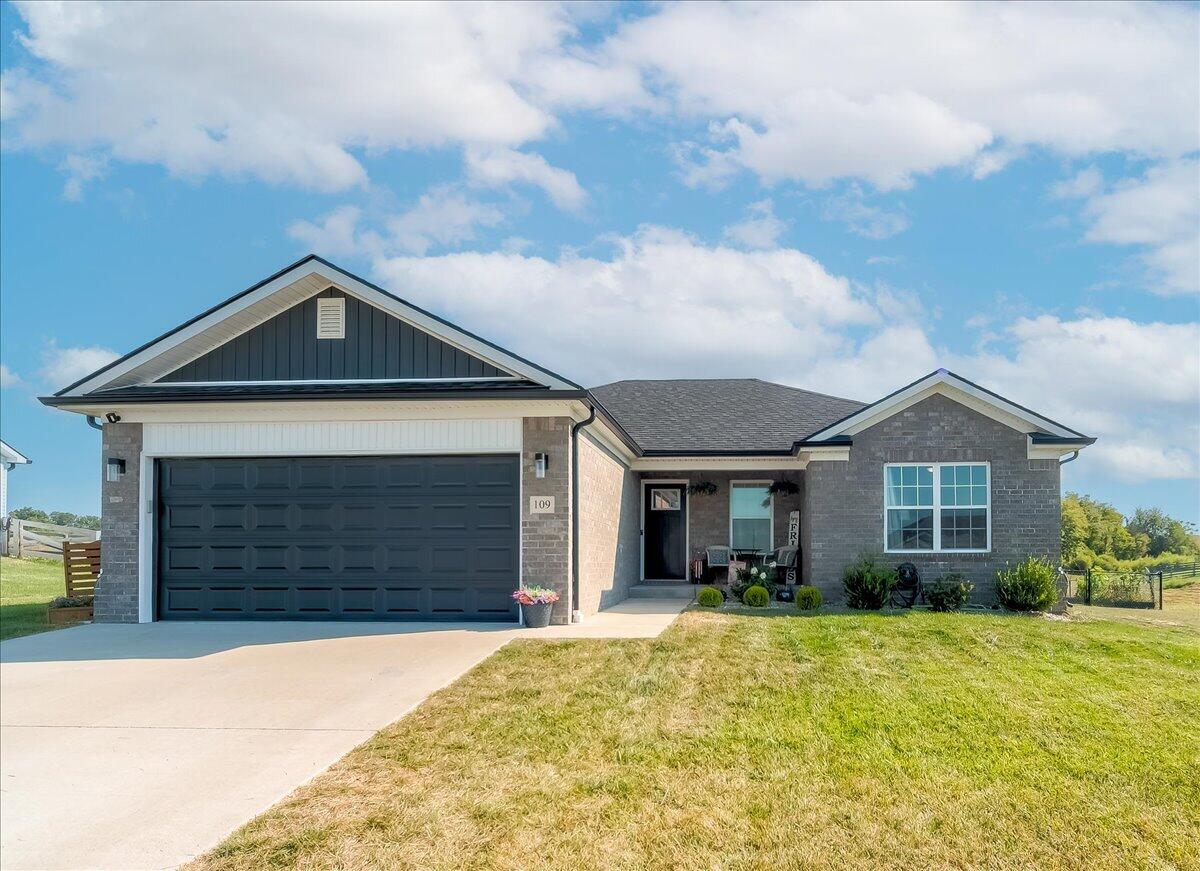 109 Stillwater Drive — photo