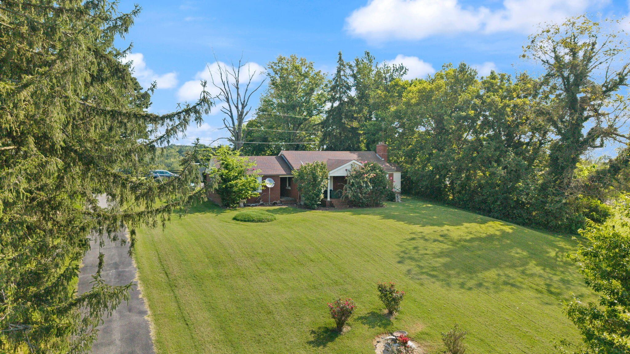 702 Rogers Road — photo