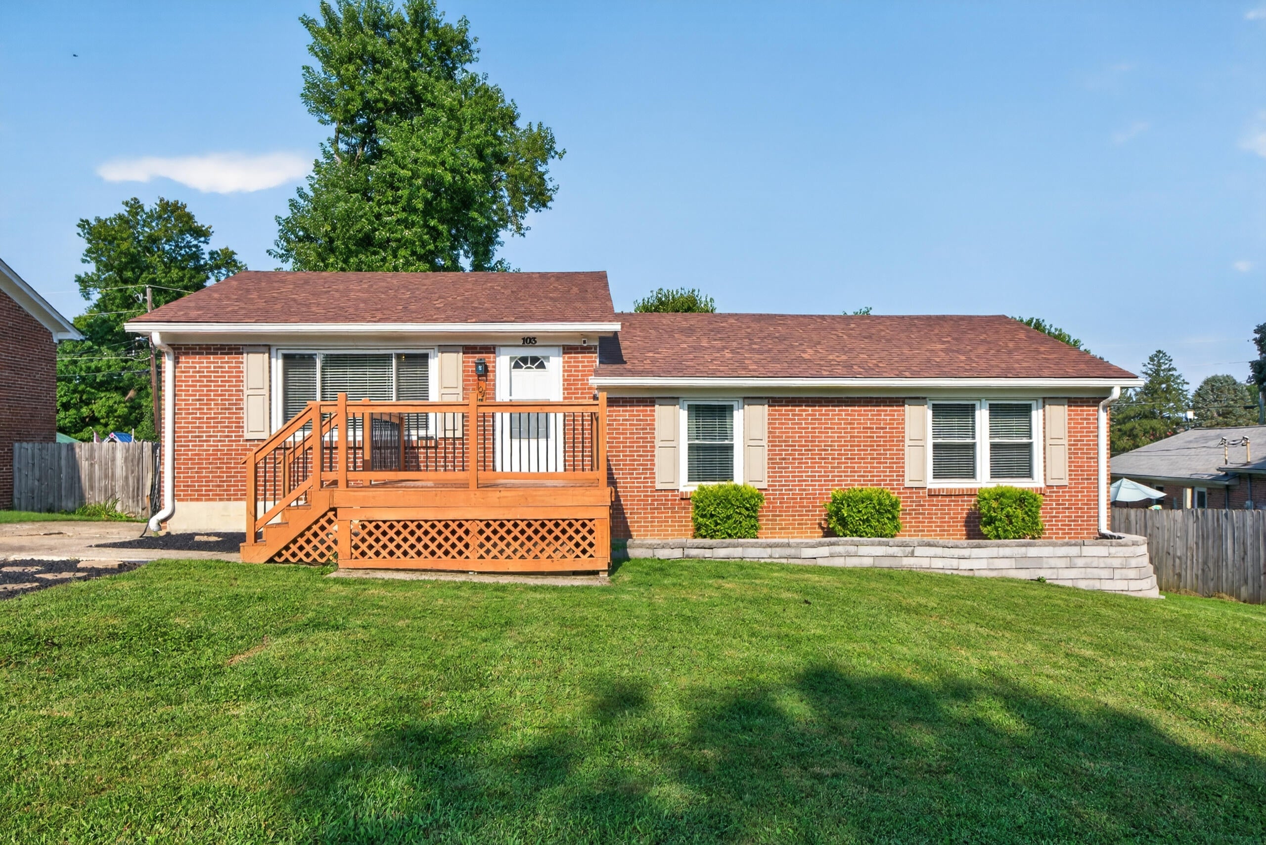 103 Briarwood Drive — photo