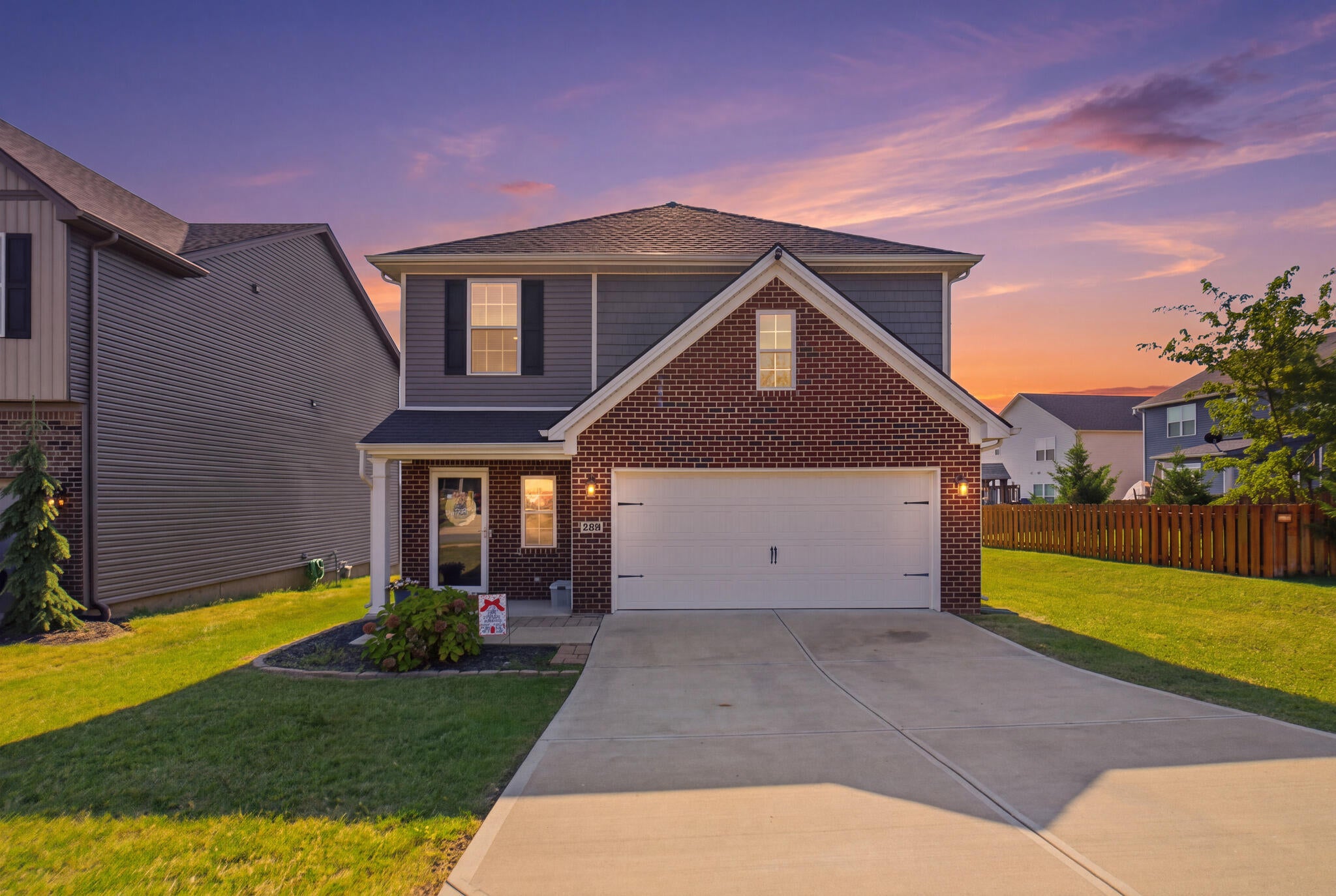 208 Sinclair Court — photo