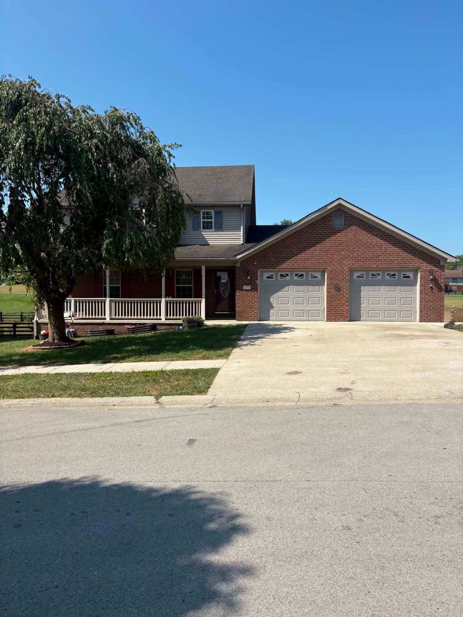 177 General Cleburne Drive — photo