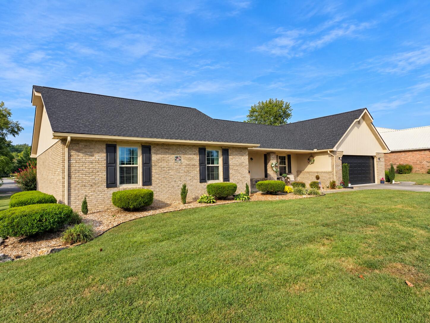 409 Summer Hill Drive — photo