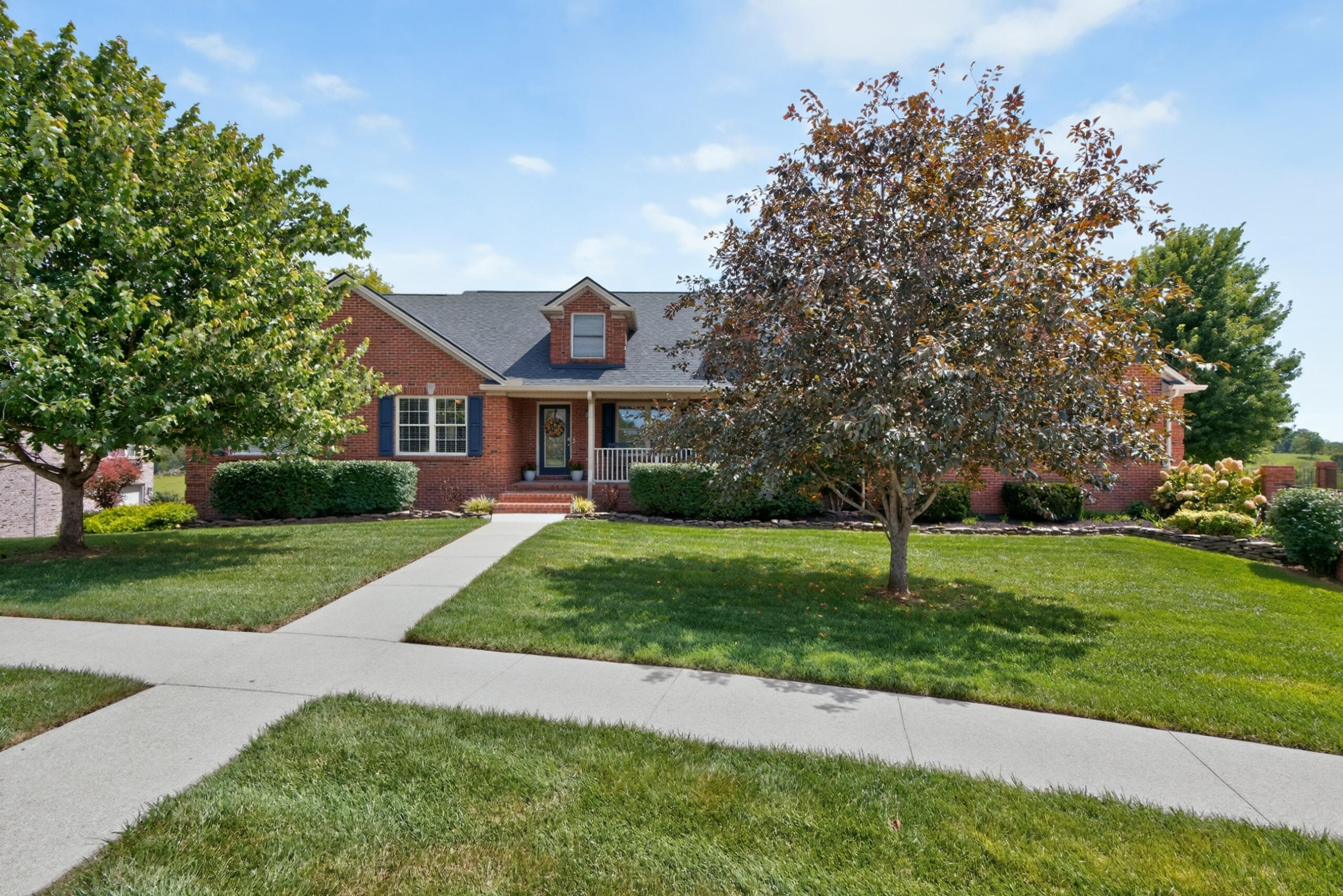 2051 Moss Creek Court — photo
