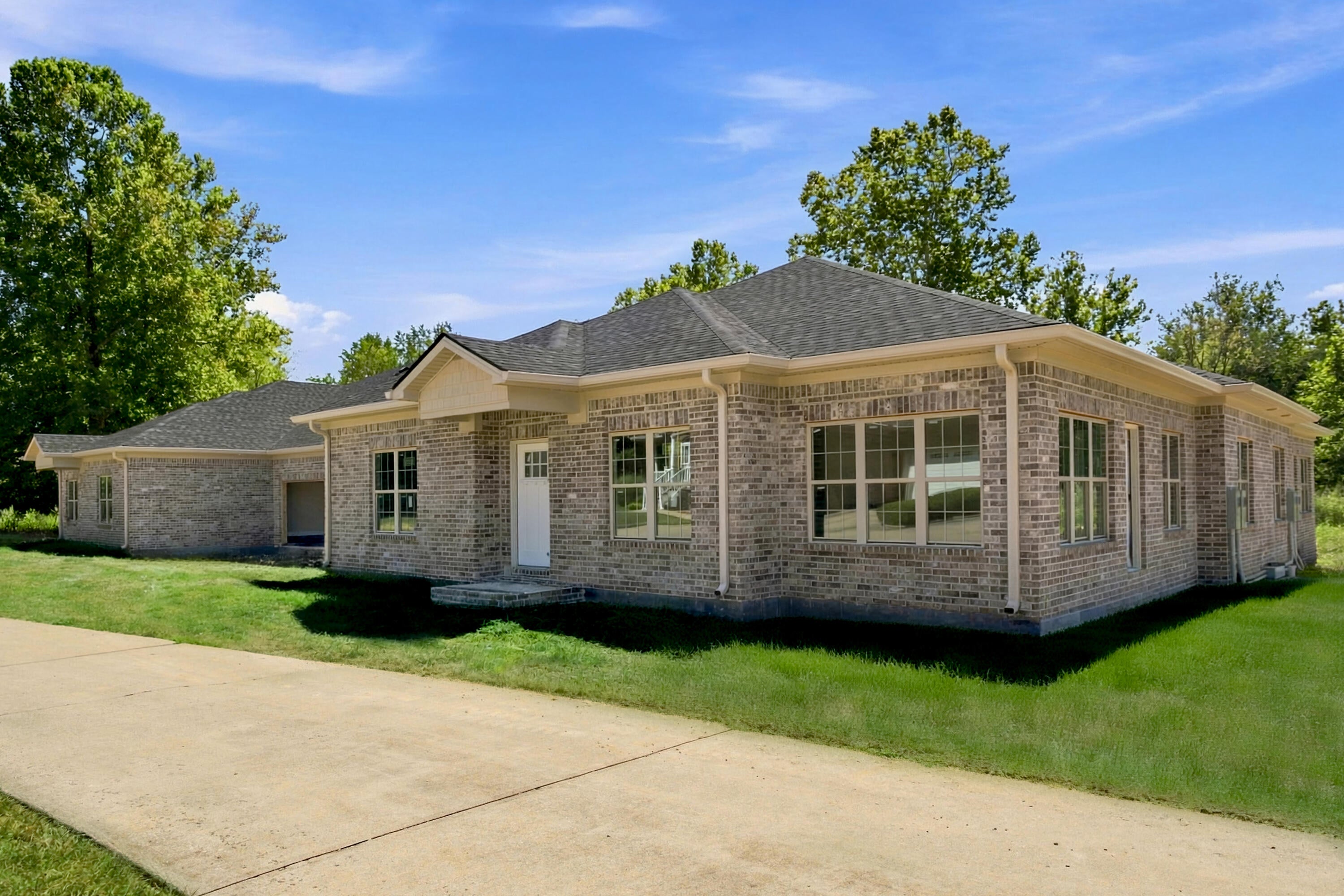 109 Arbor Court — photo
