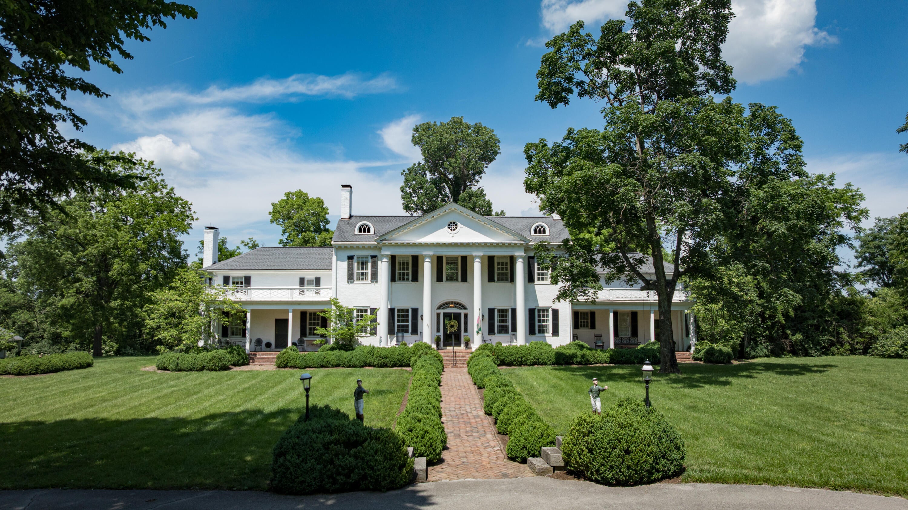 2601 Old Cave Hill Lane — photo