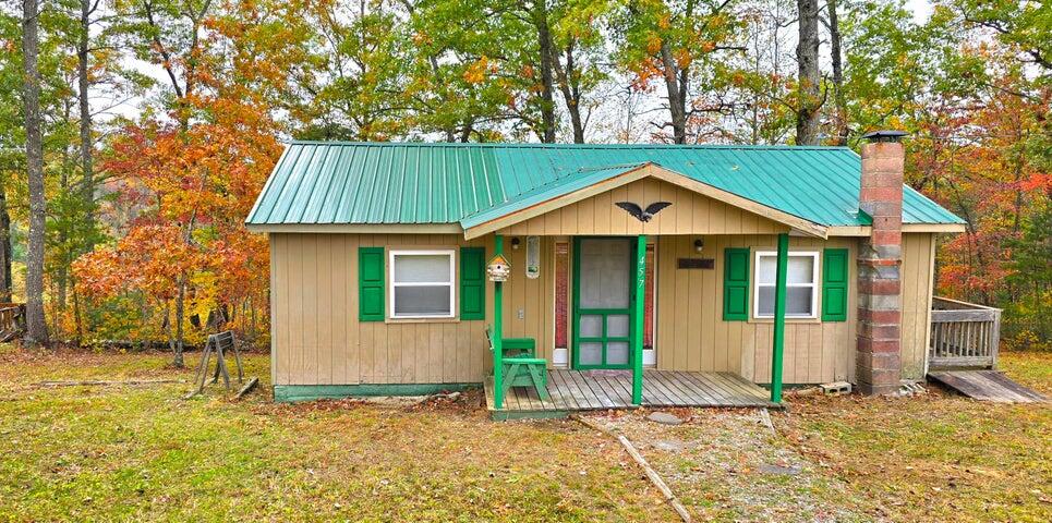 457 Ryan Road — photo