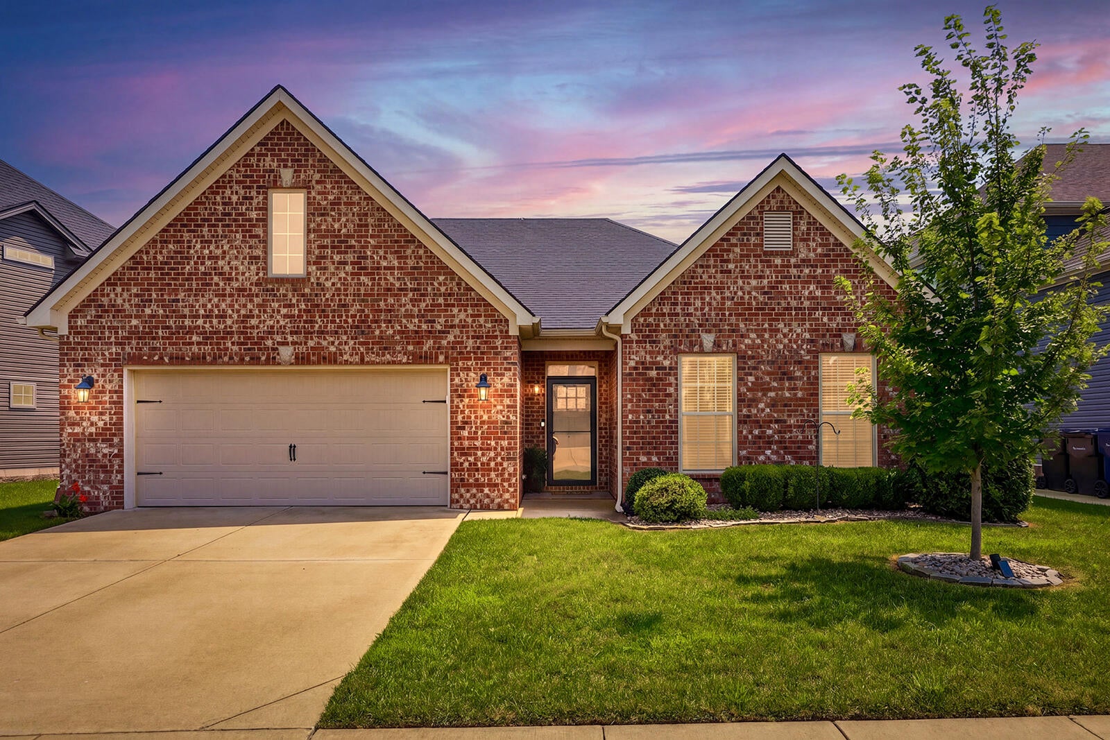 3676 Bay Springs Park — photo