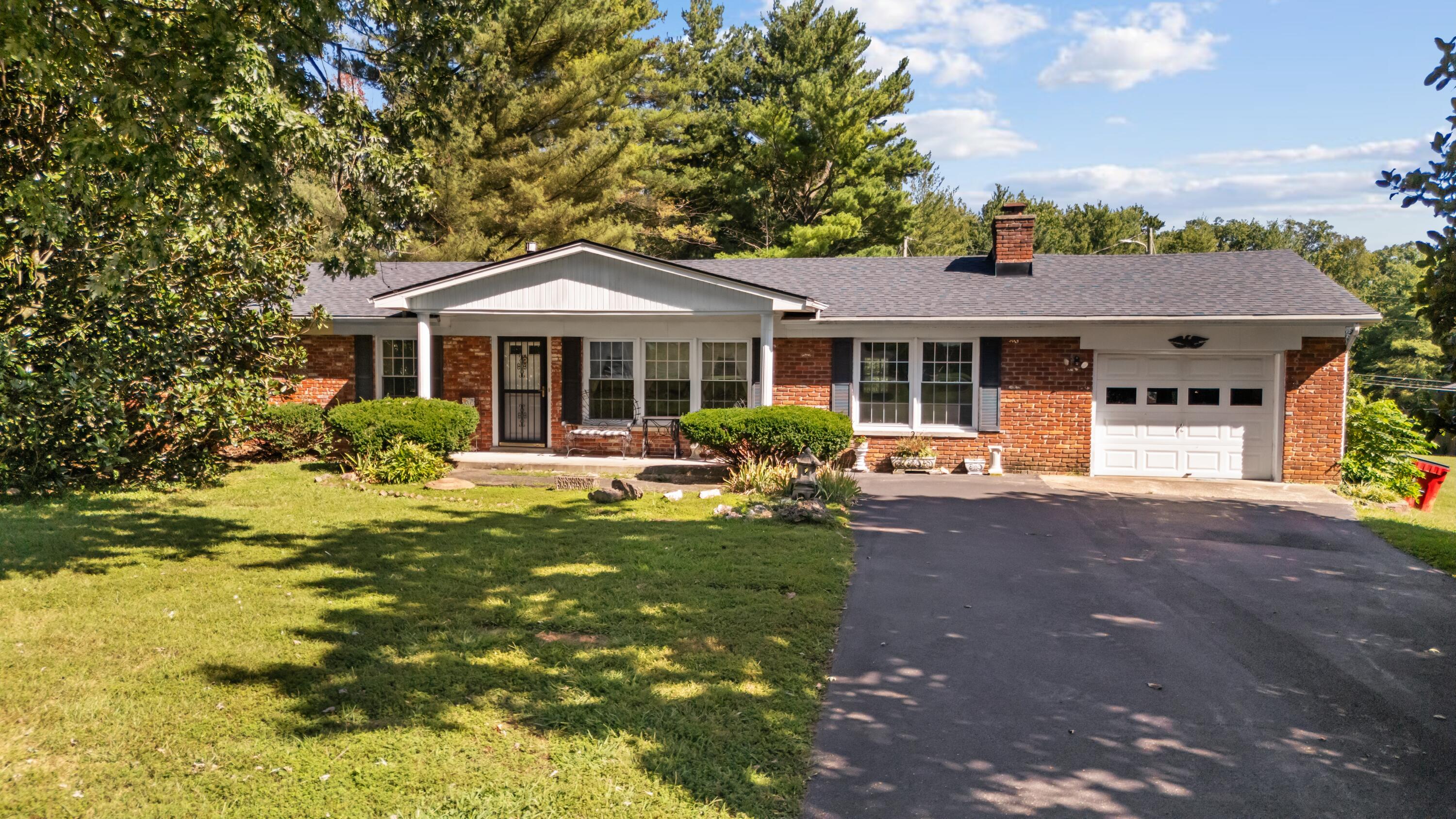 178 Schofield Lane — photo