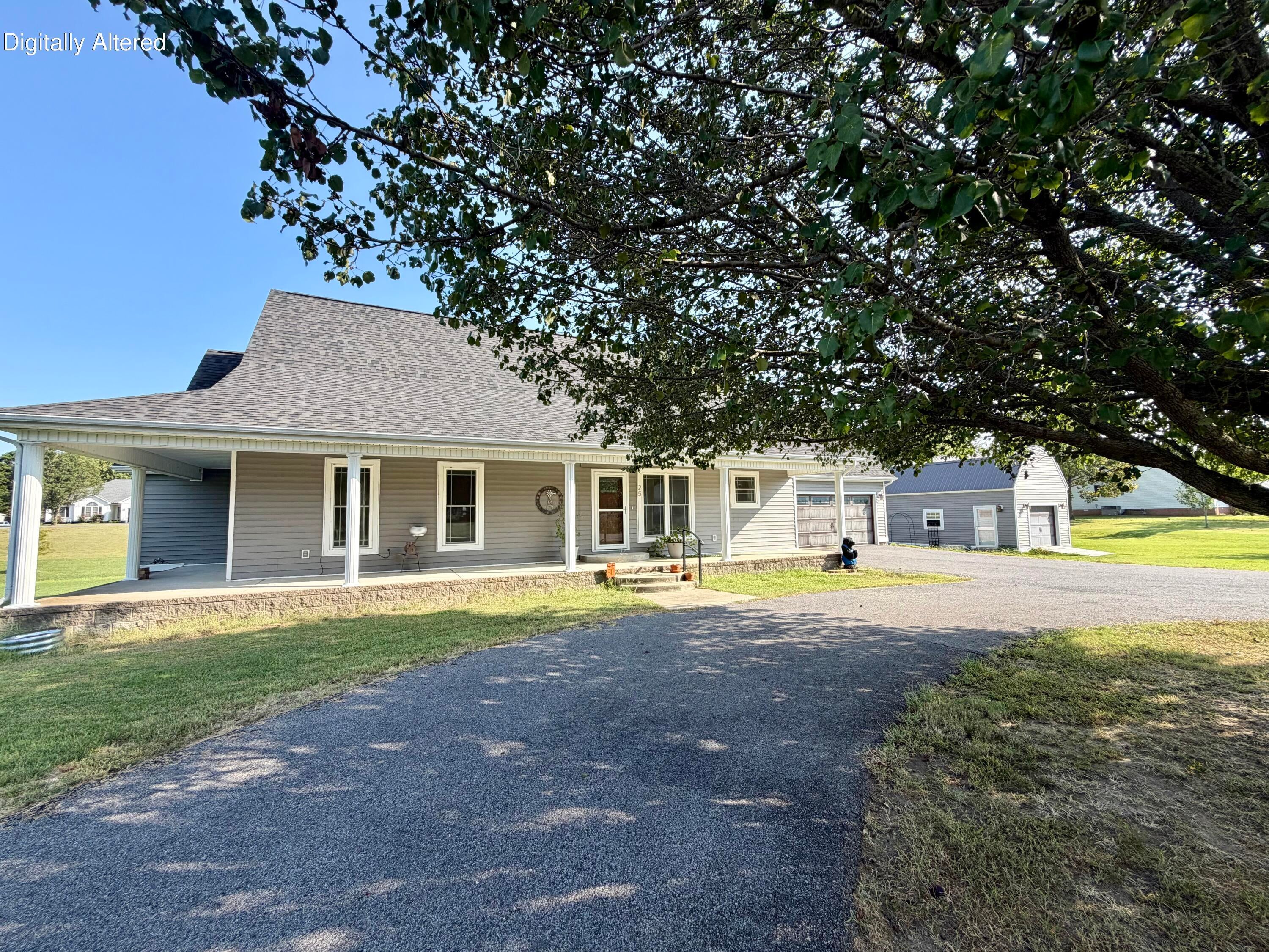 25 Kurt Drive — photo