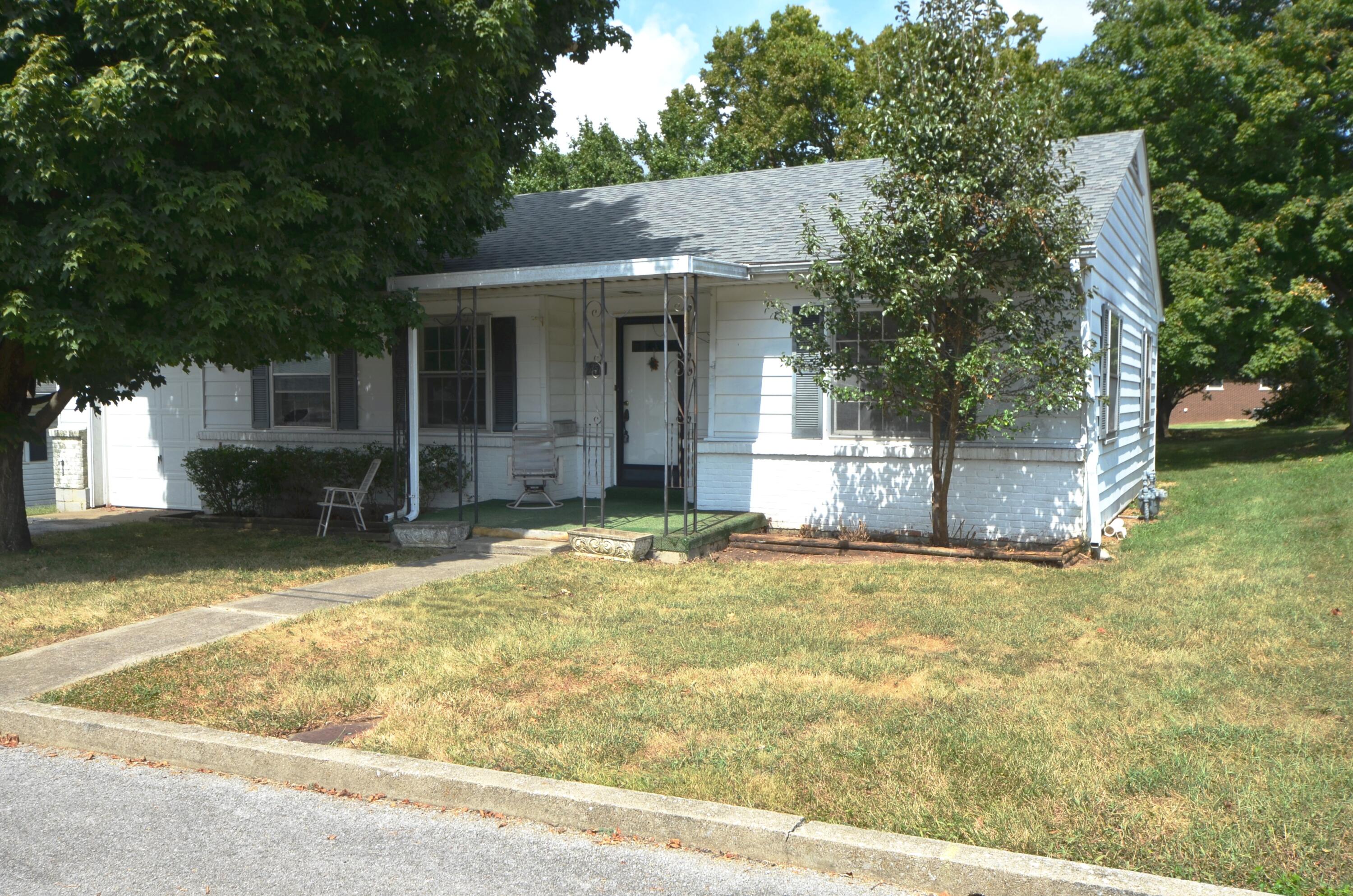 351 Bacon Court — photo