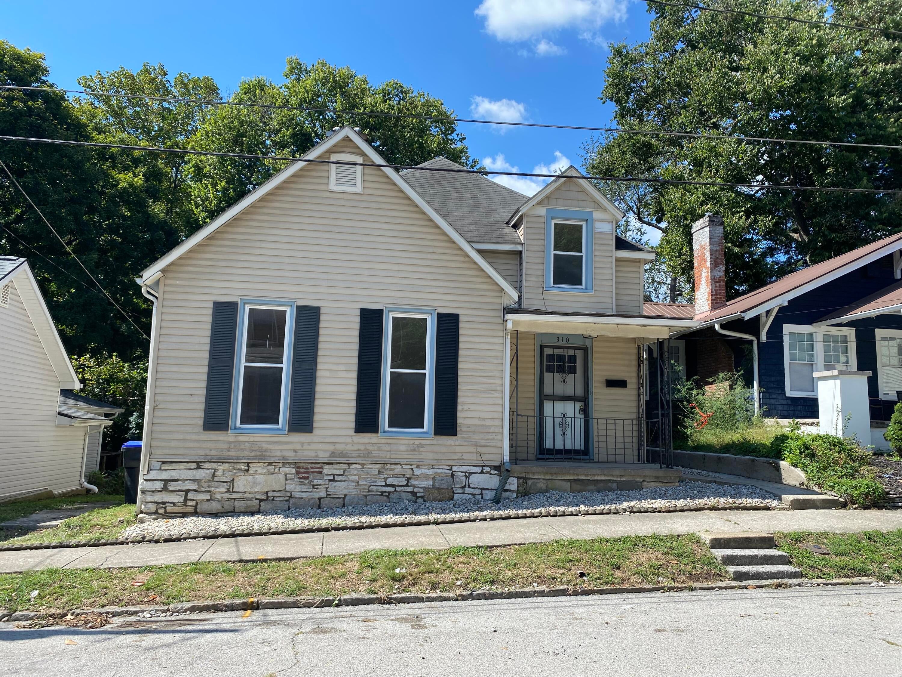 310 Steele Street — photo