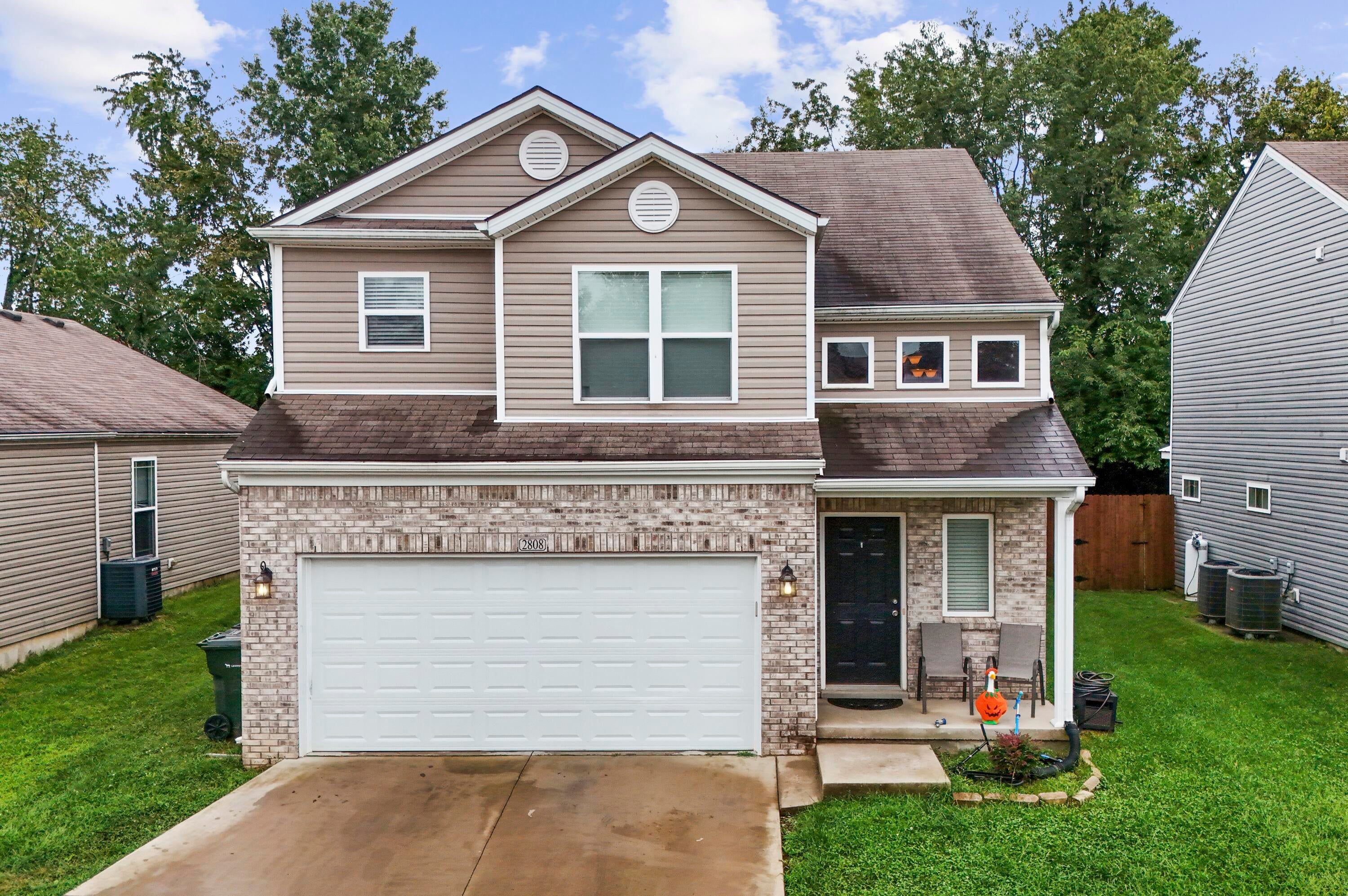 2808 Red Clover Lane — photo