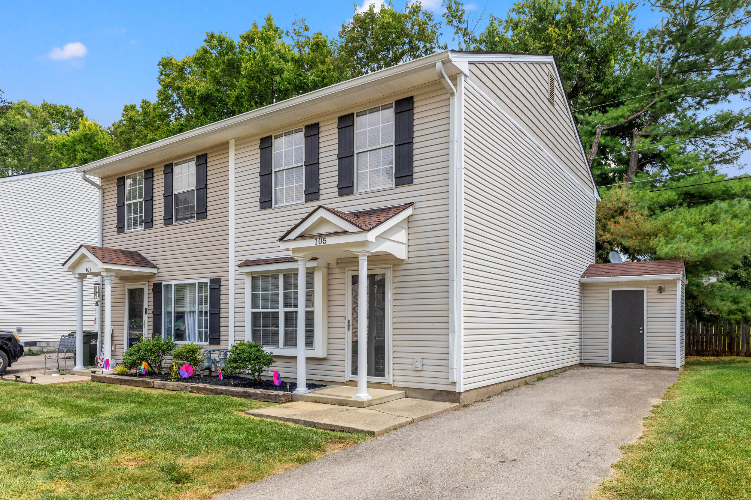 105 Old Lemons Mill Court — photo
