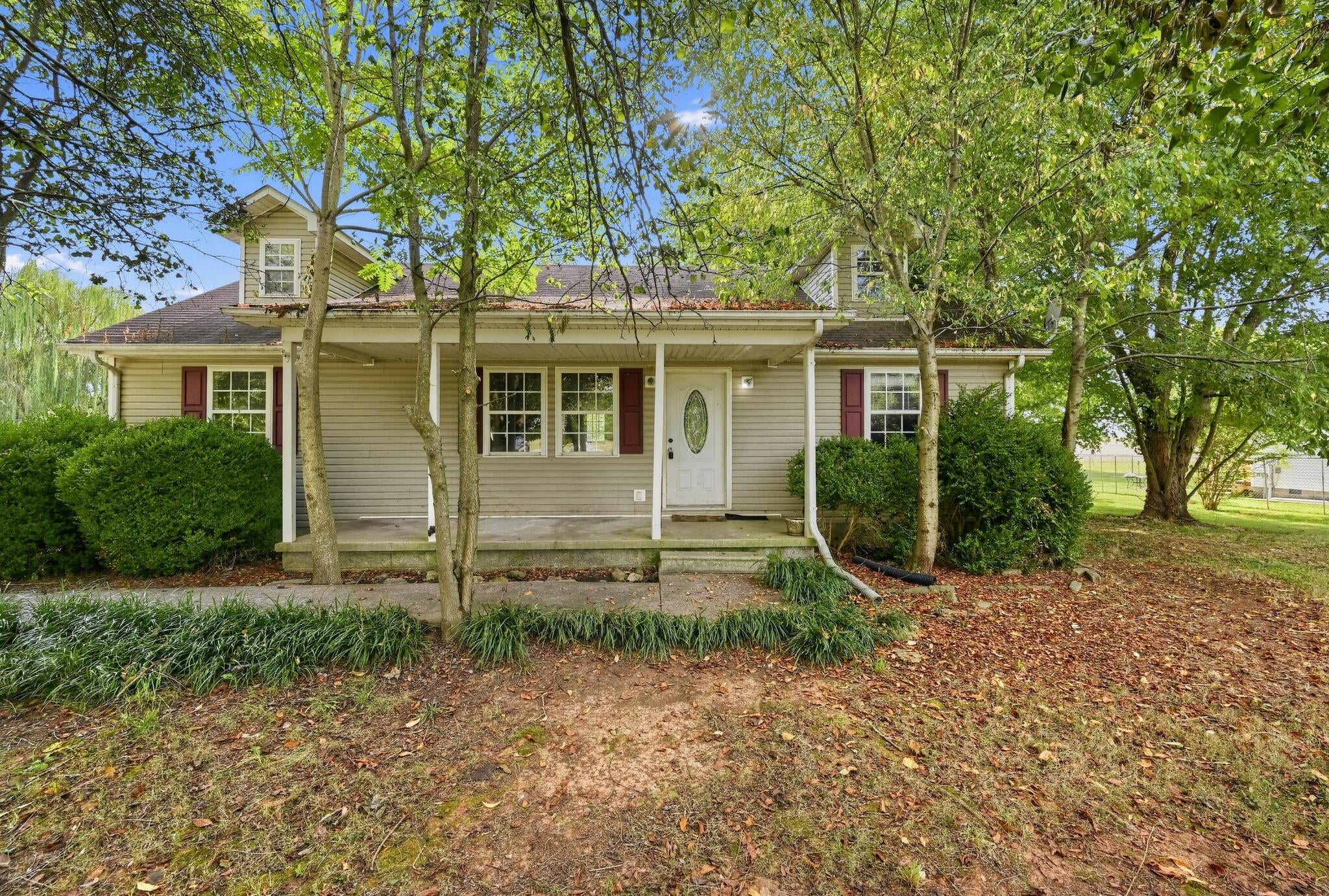 111 Oakdale Drive — photo