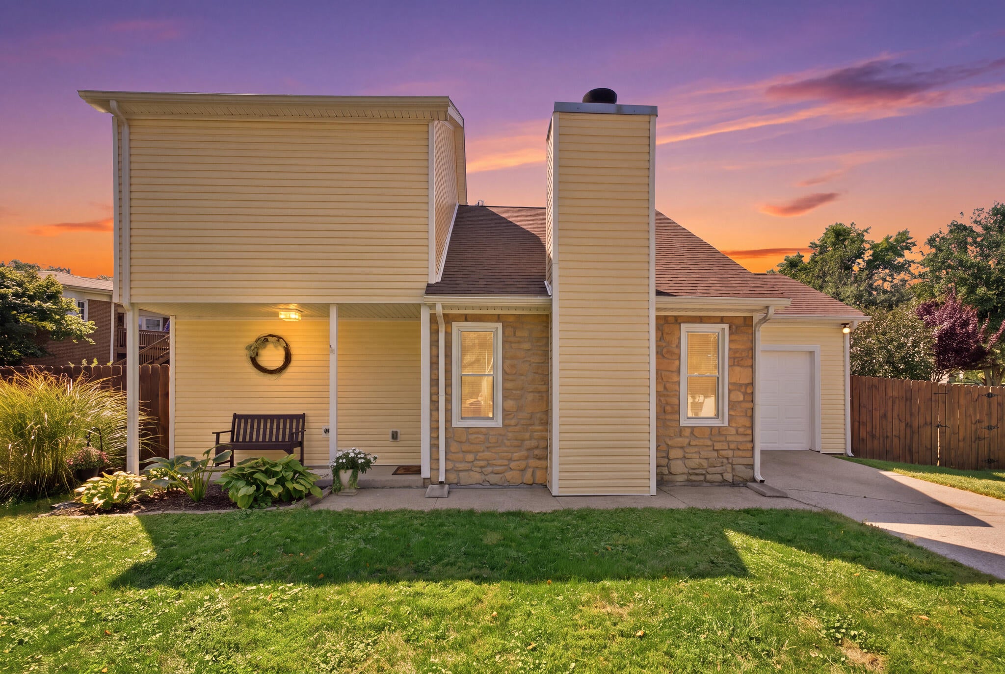 200 Jon Allen Lane — photo