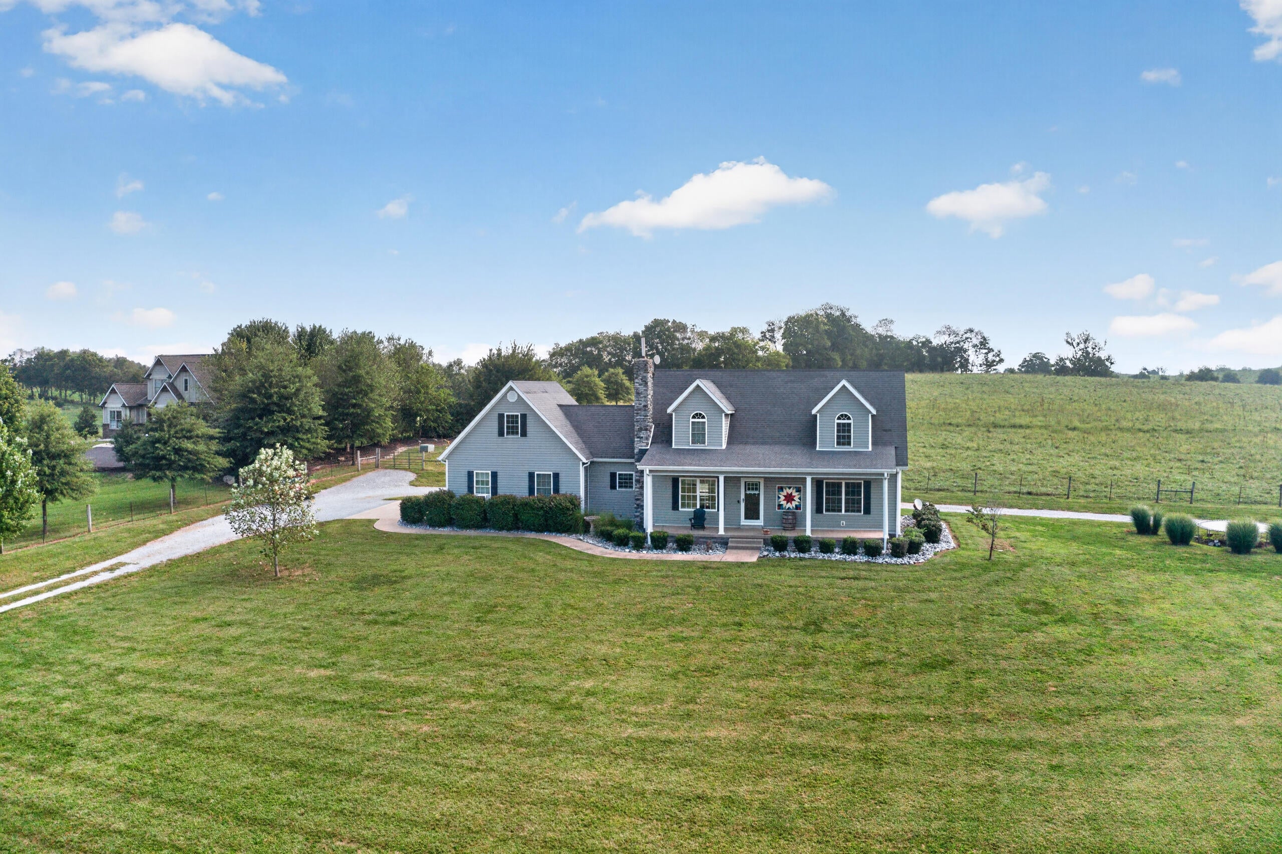 990 Dry Fork Road — photo
