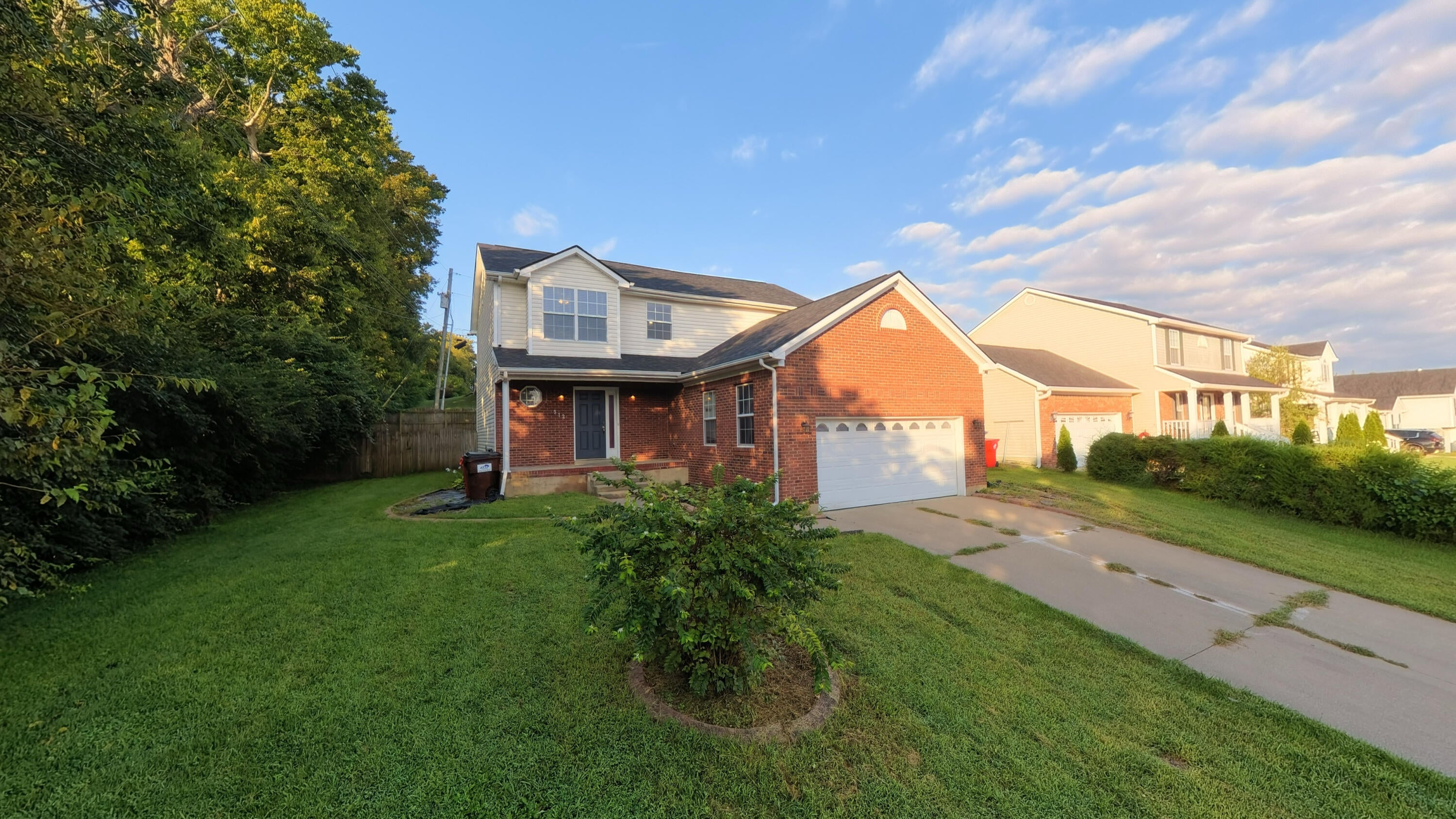 512 Perry Drive — photo