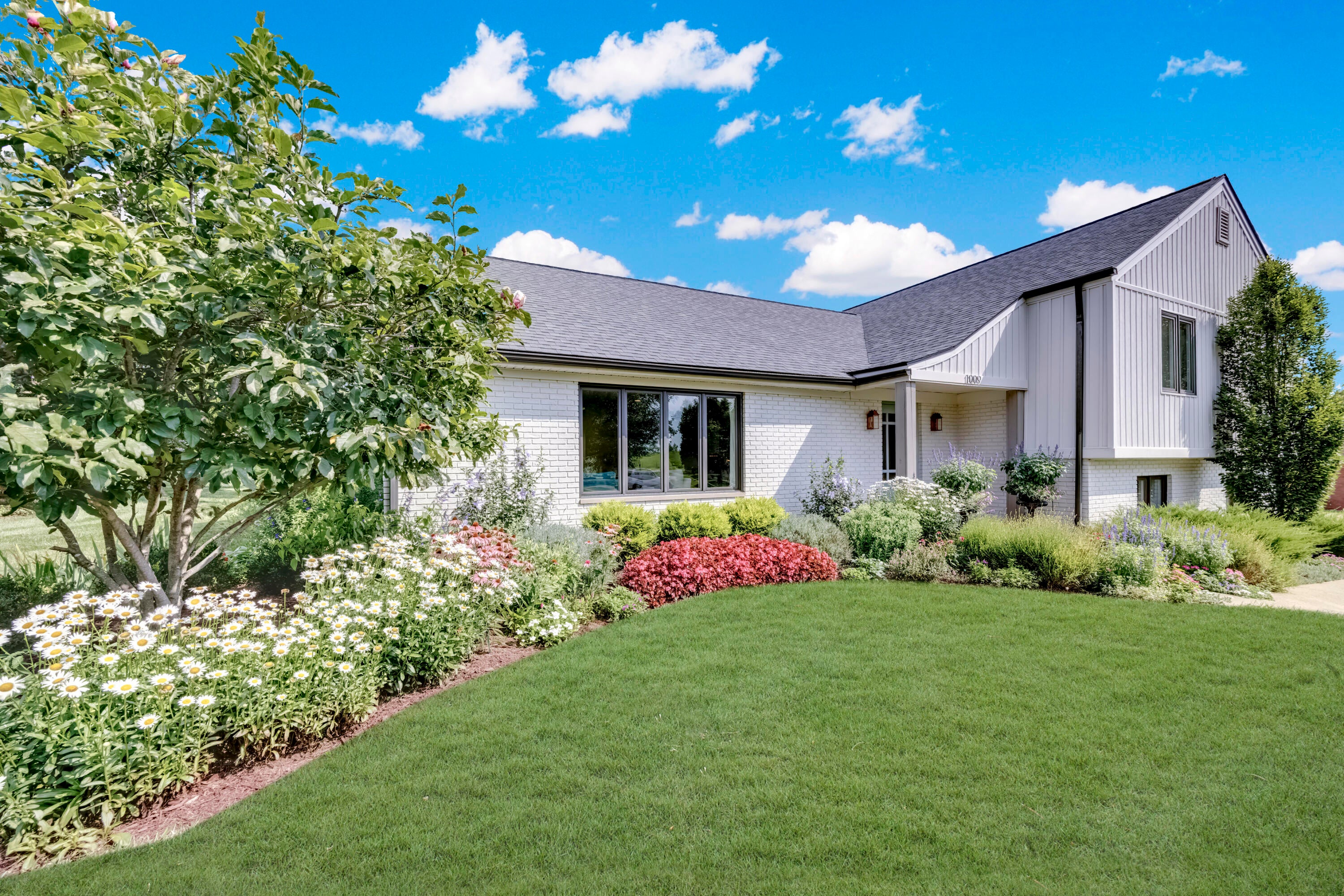 1009 Melrose Drive — photo