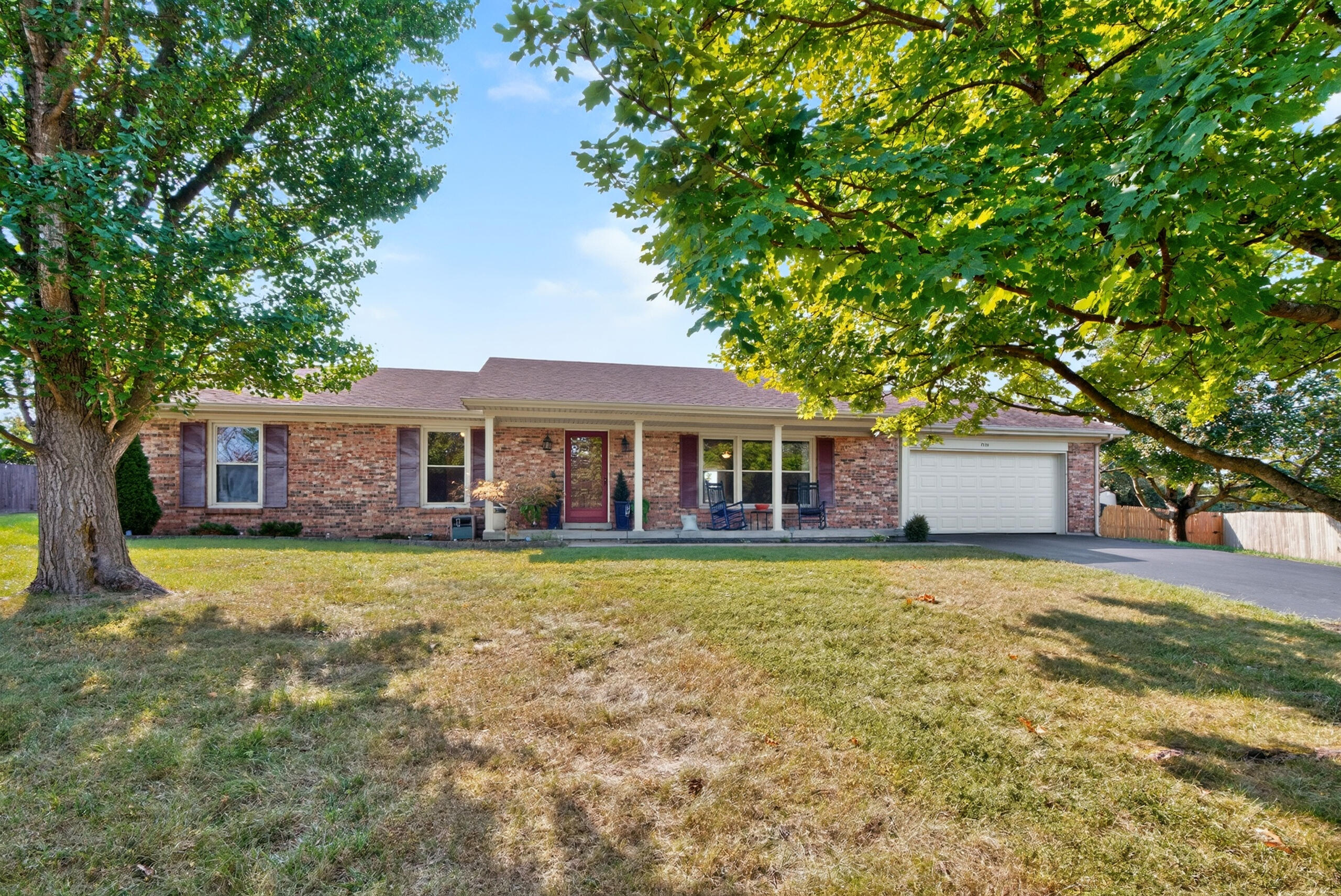 2120 Paige Court — photo